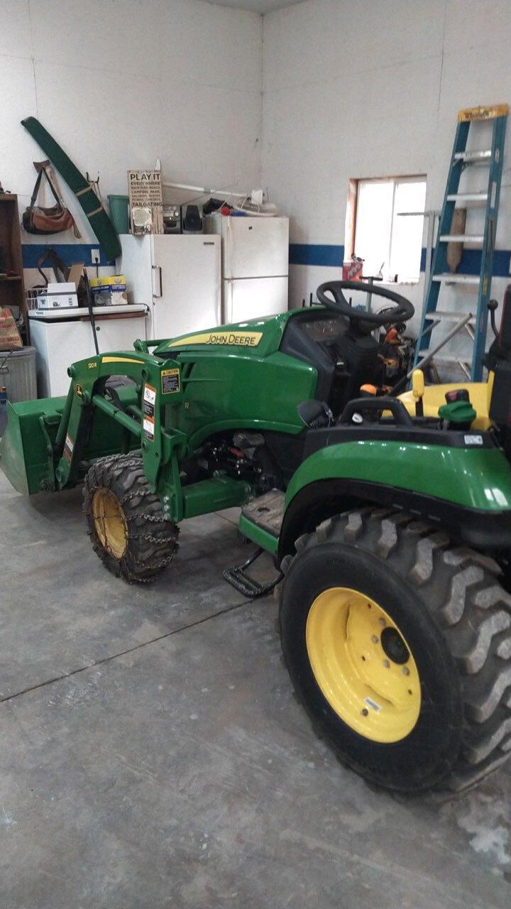 2018 John Deere 2025R