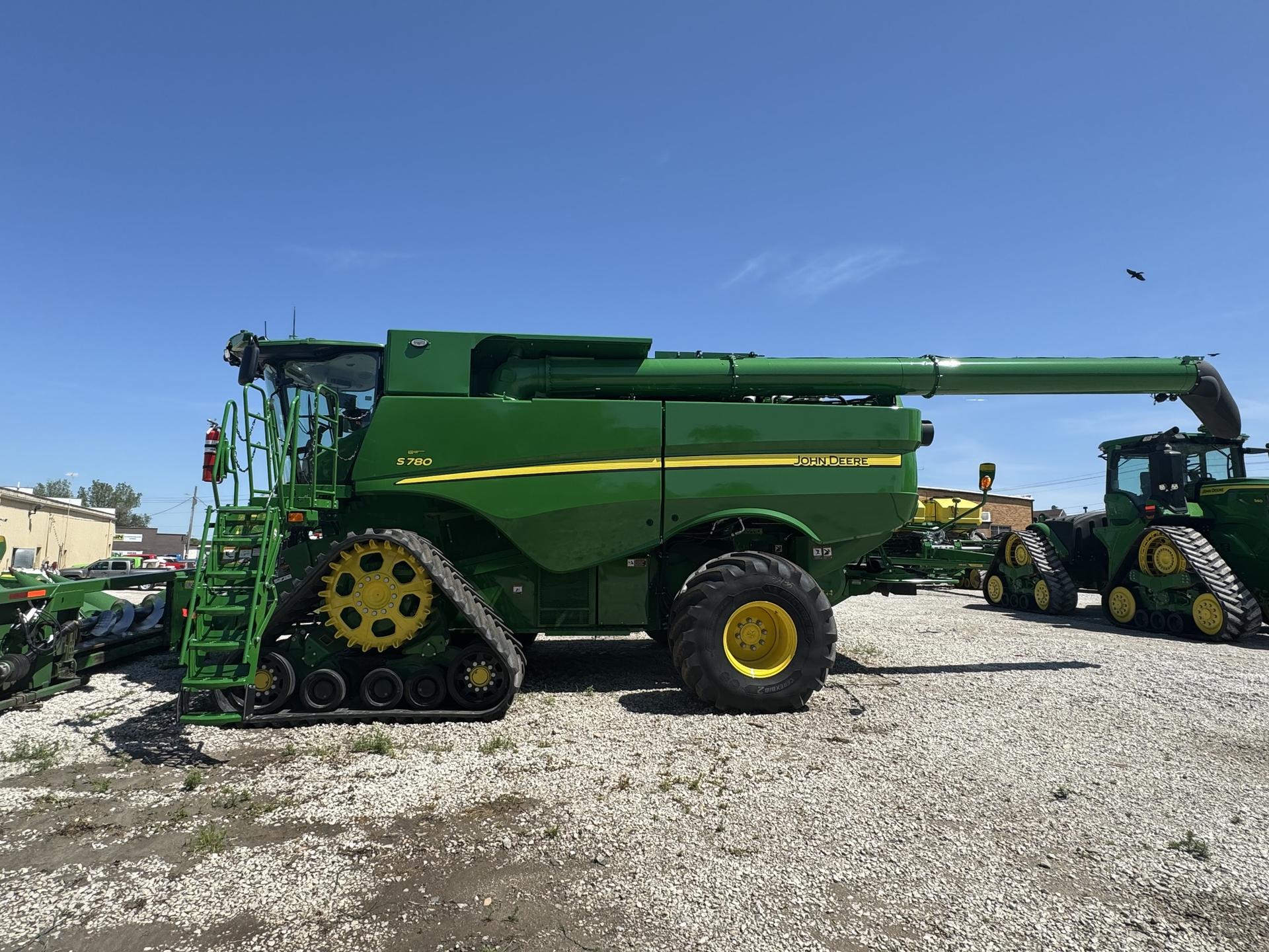 2024 John Deere S780