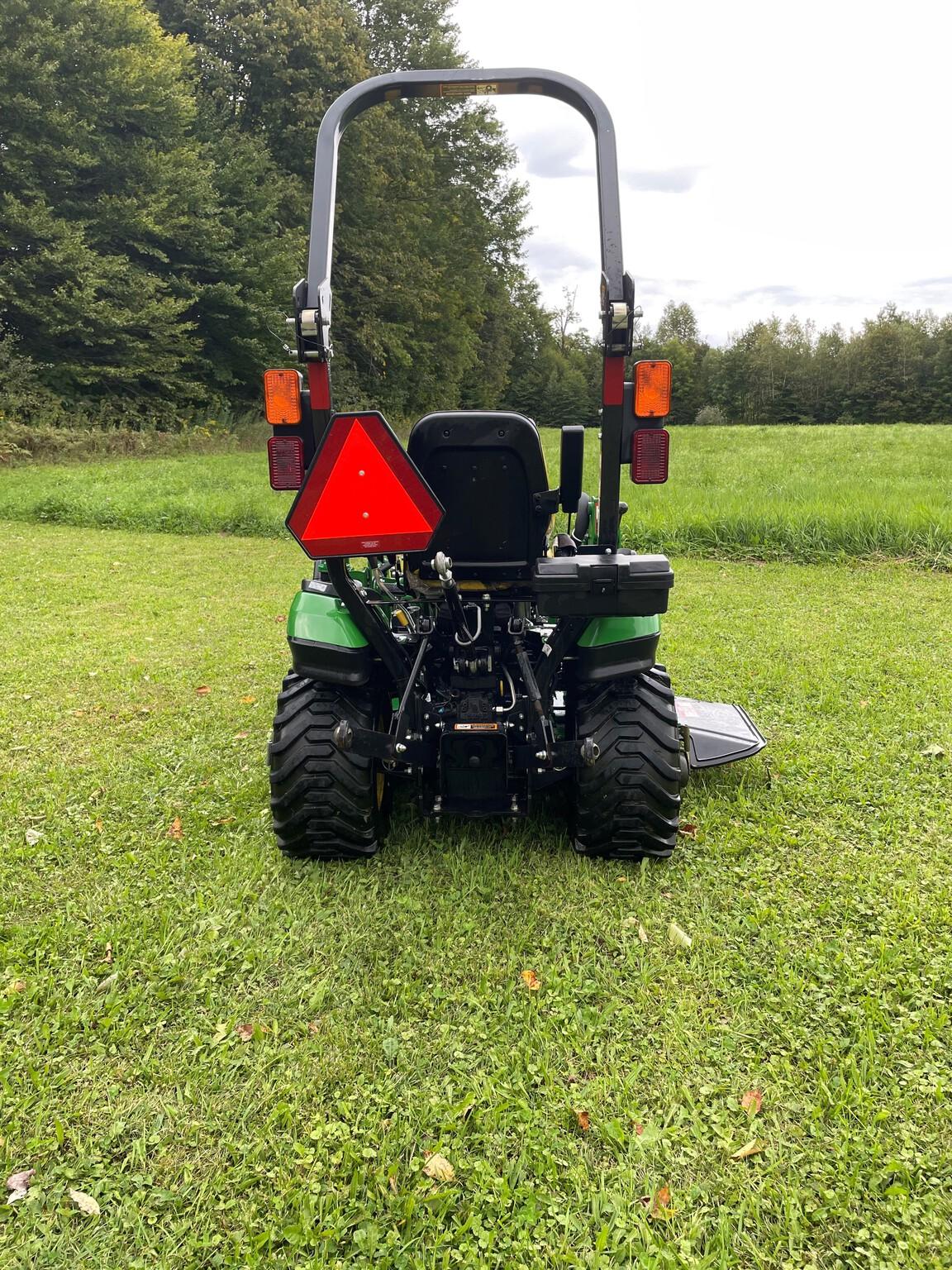 2018 John Deere 1025R Image