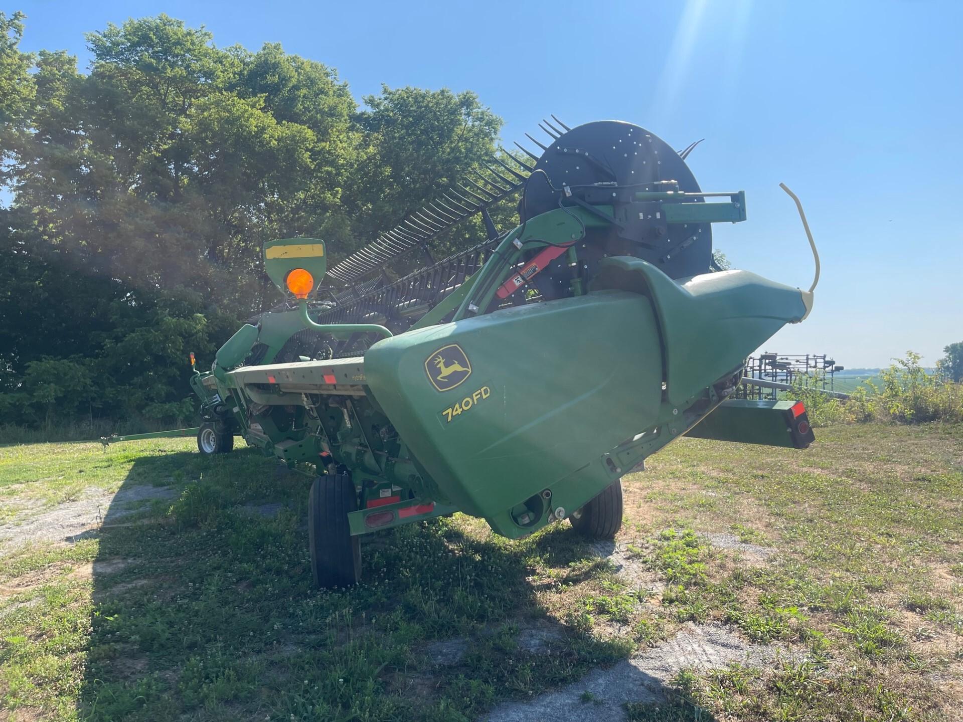 2019 John Deere 740FD