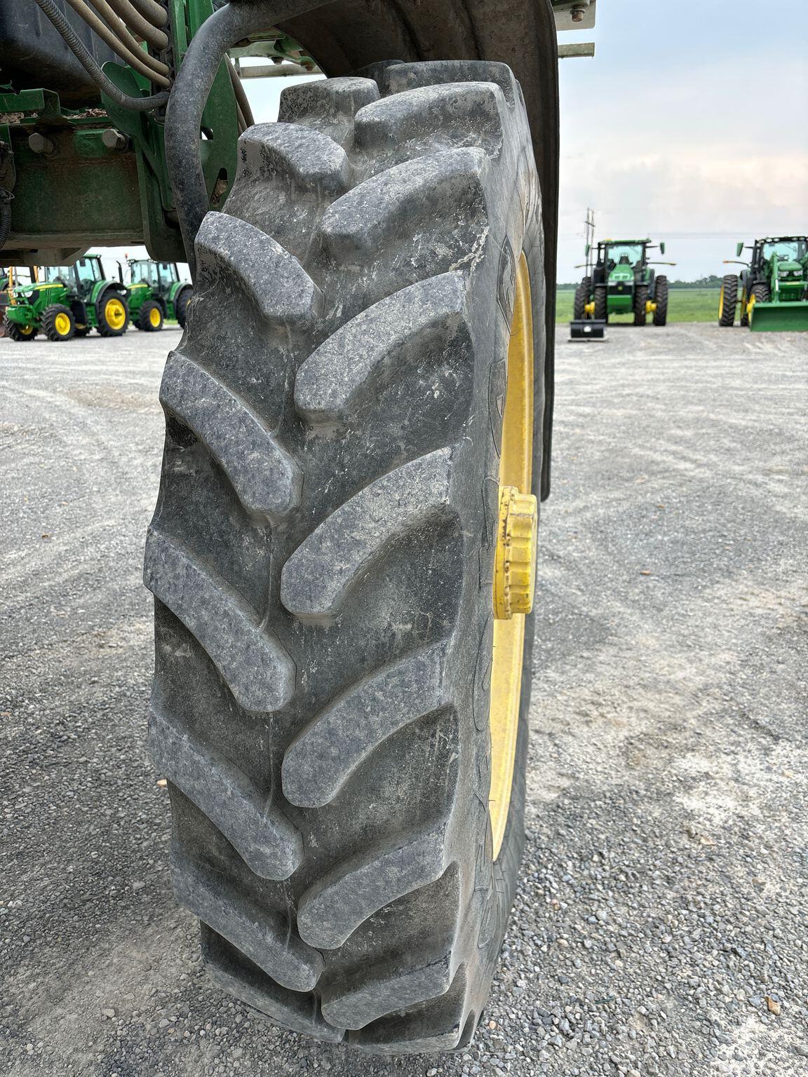 2020 John Deere R4038