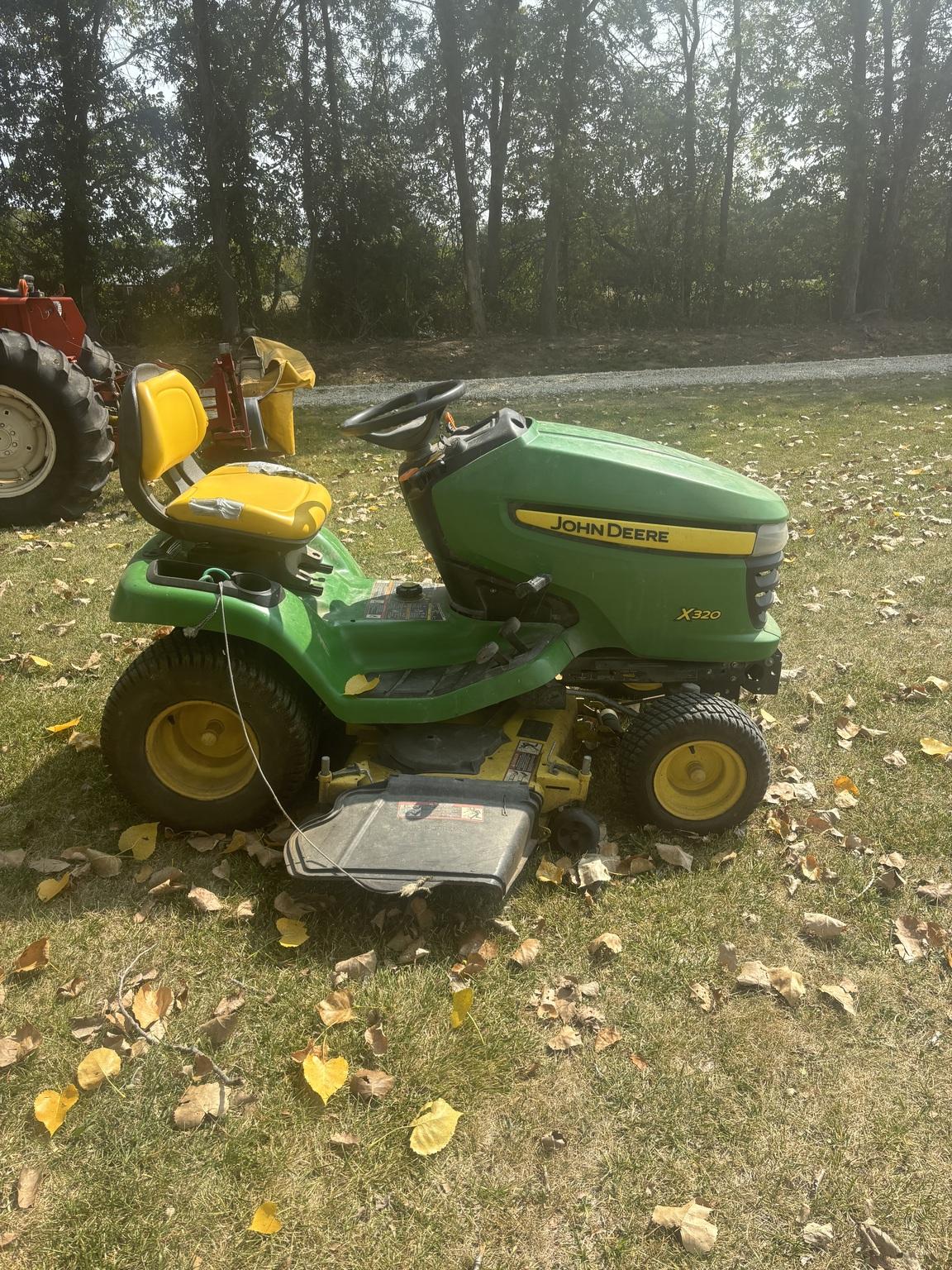 2012 John Deere X320