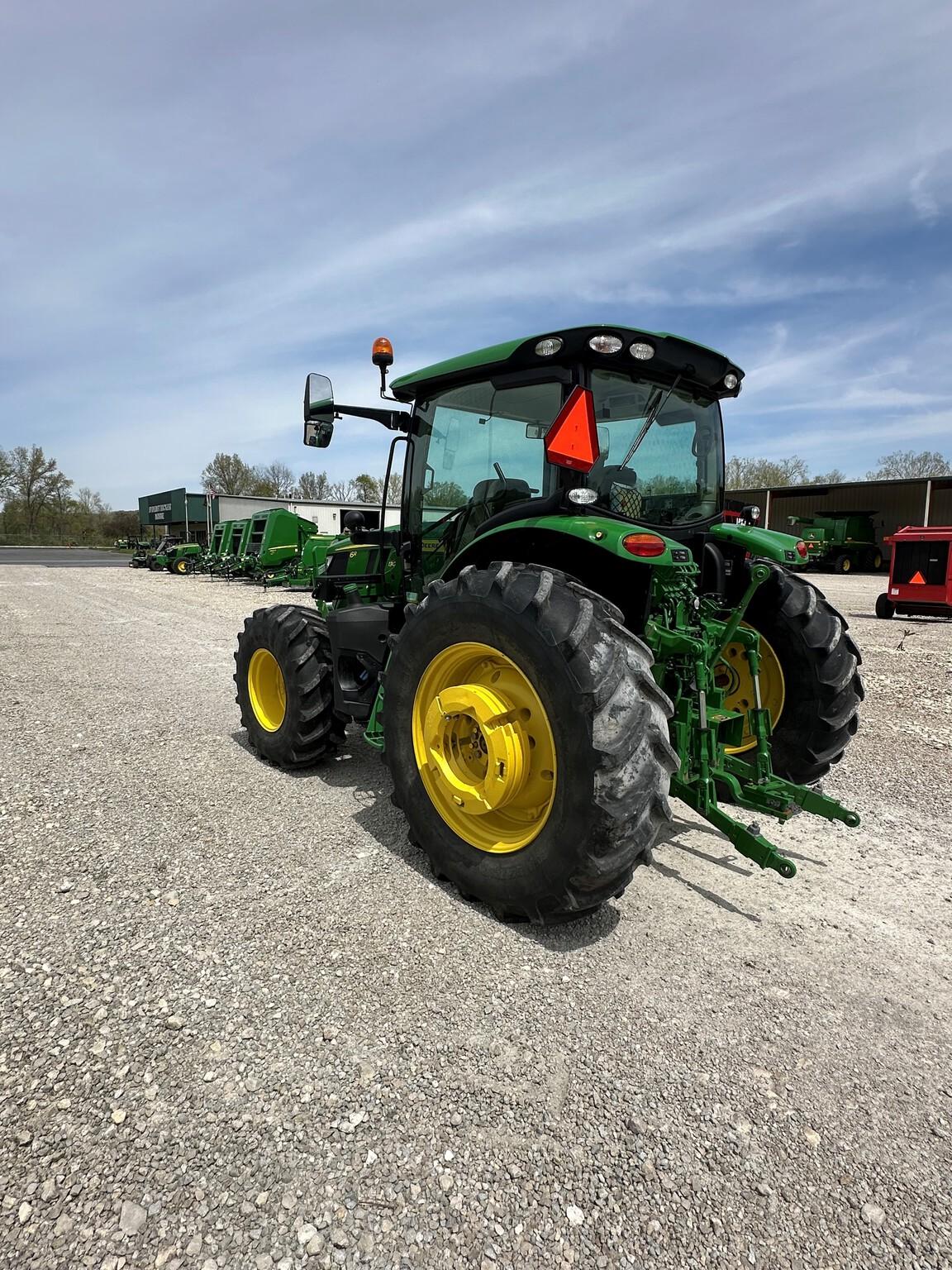 2023 John Deere 6R 130