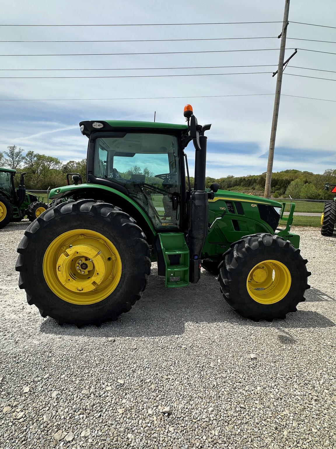 2023 John Deere 6R 130