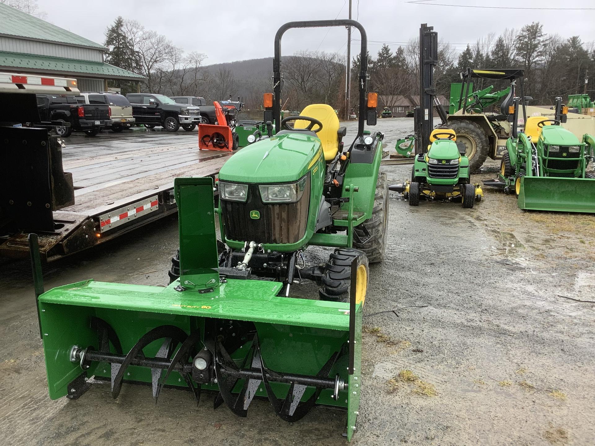 2018 John Deere 2032R