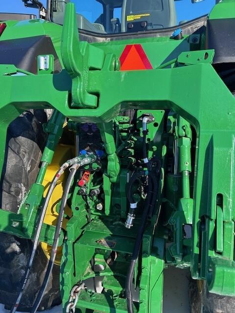 2024 John Deere 8R 410 Image