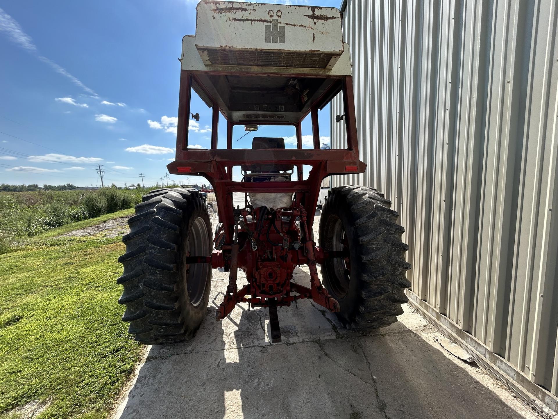 1975 Case IH 966