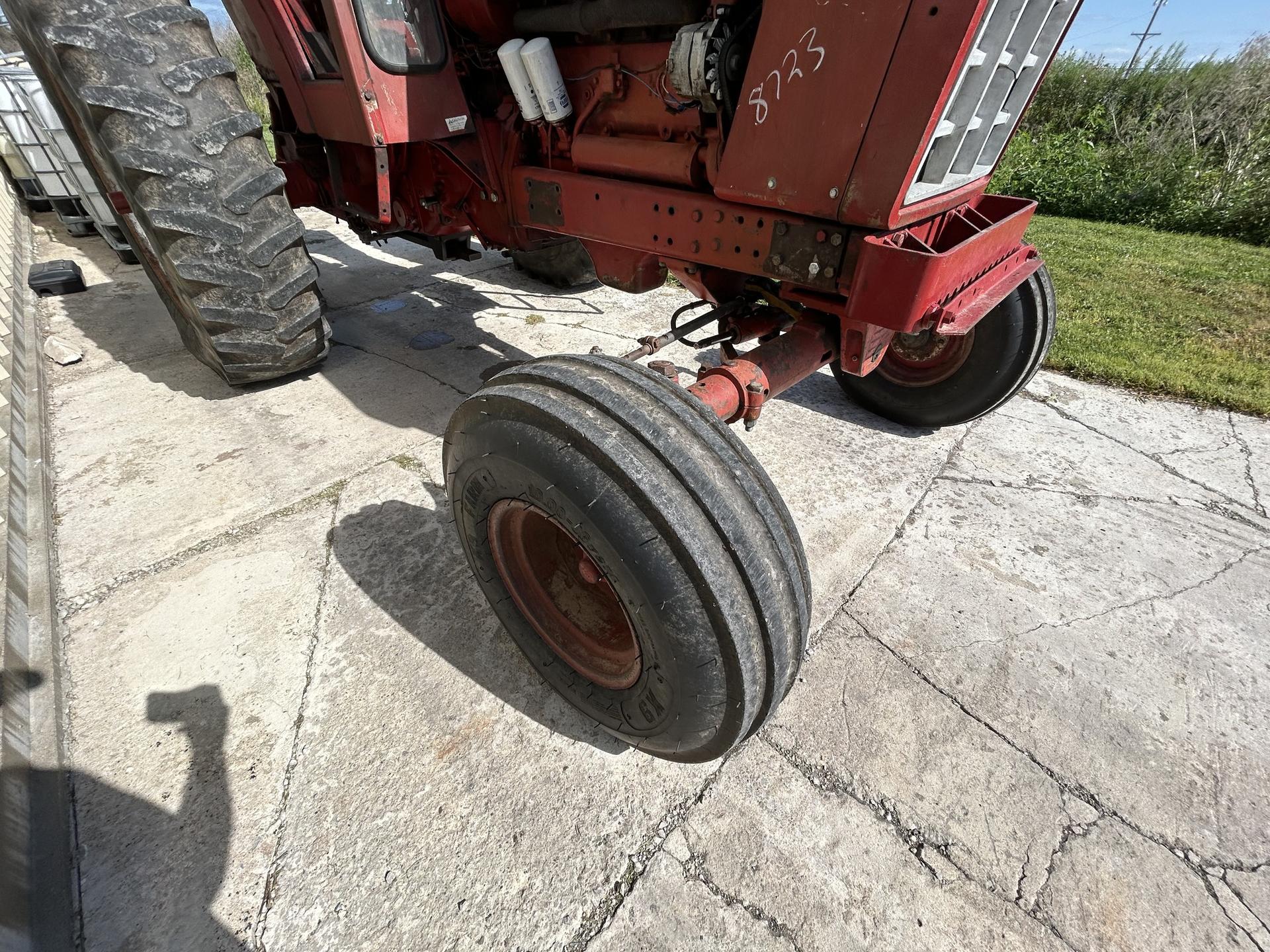 1975 Case IH 966