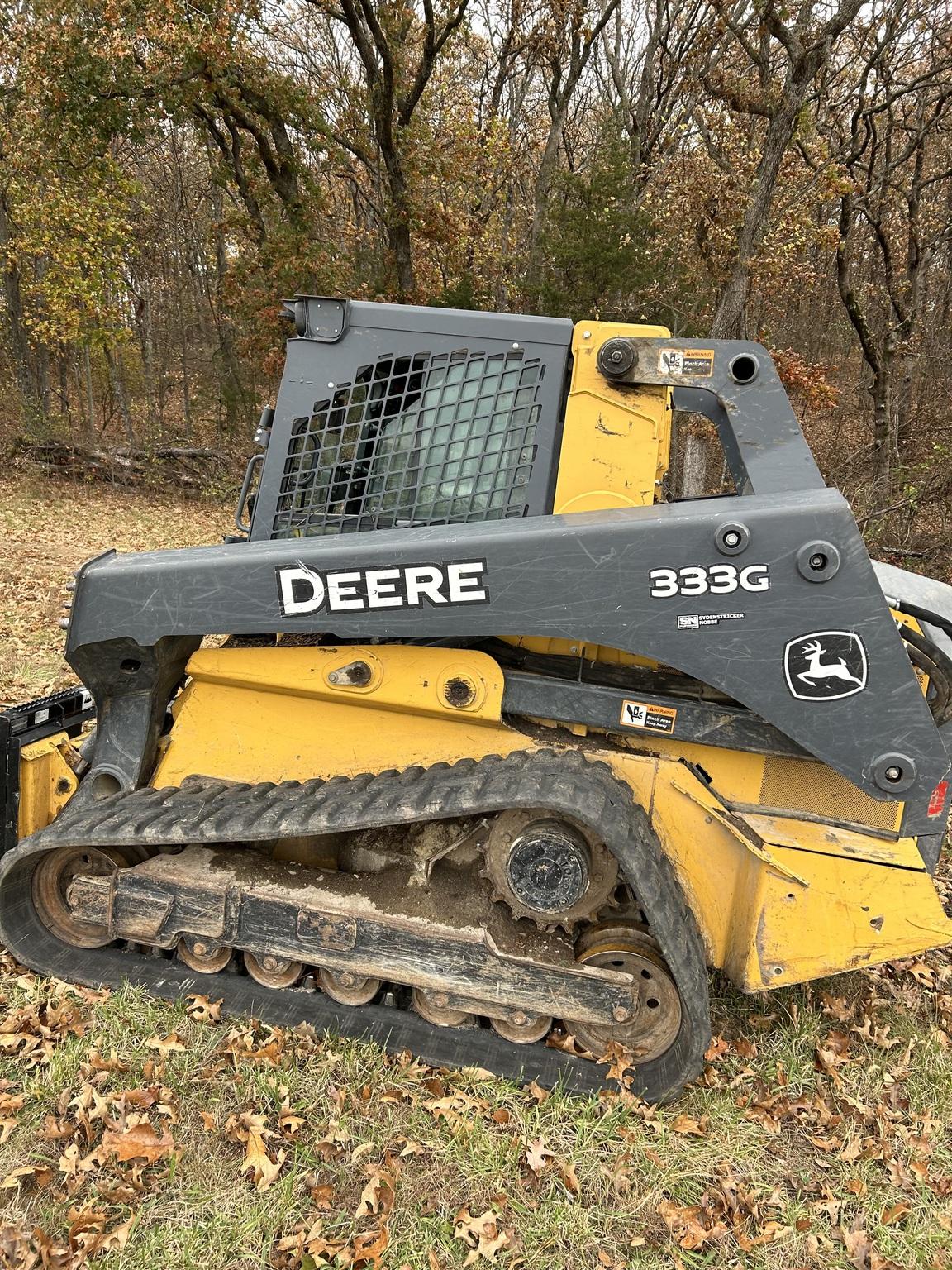 2017 John Deere 333G Image