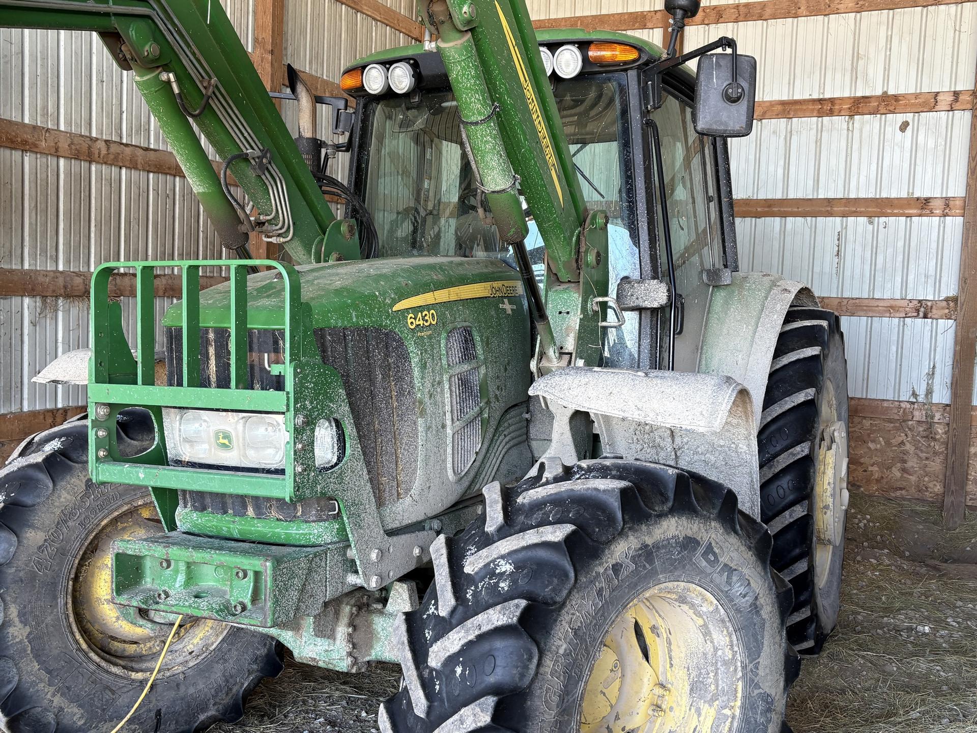 2011 John Deere 6430 Premium Image