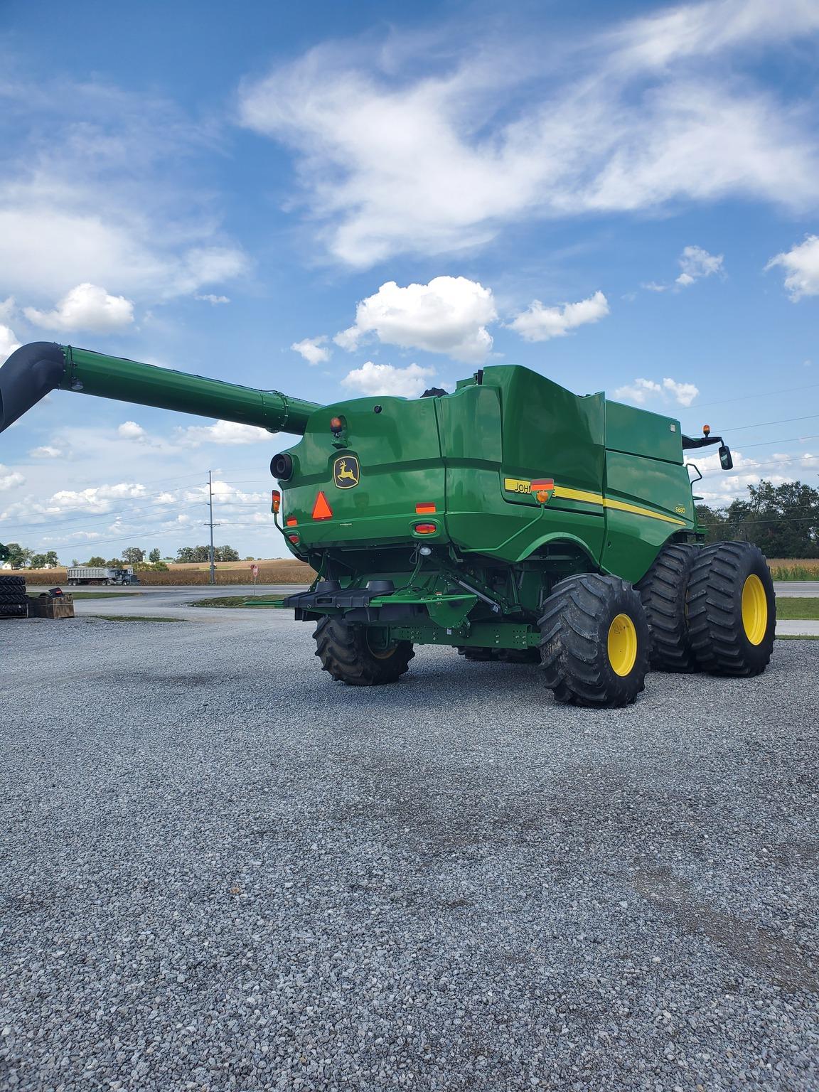 2015 John Deere S680