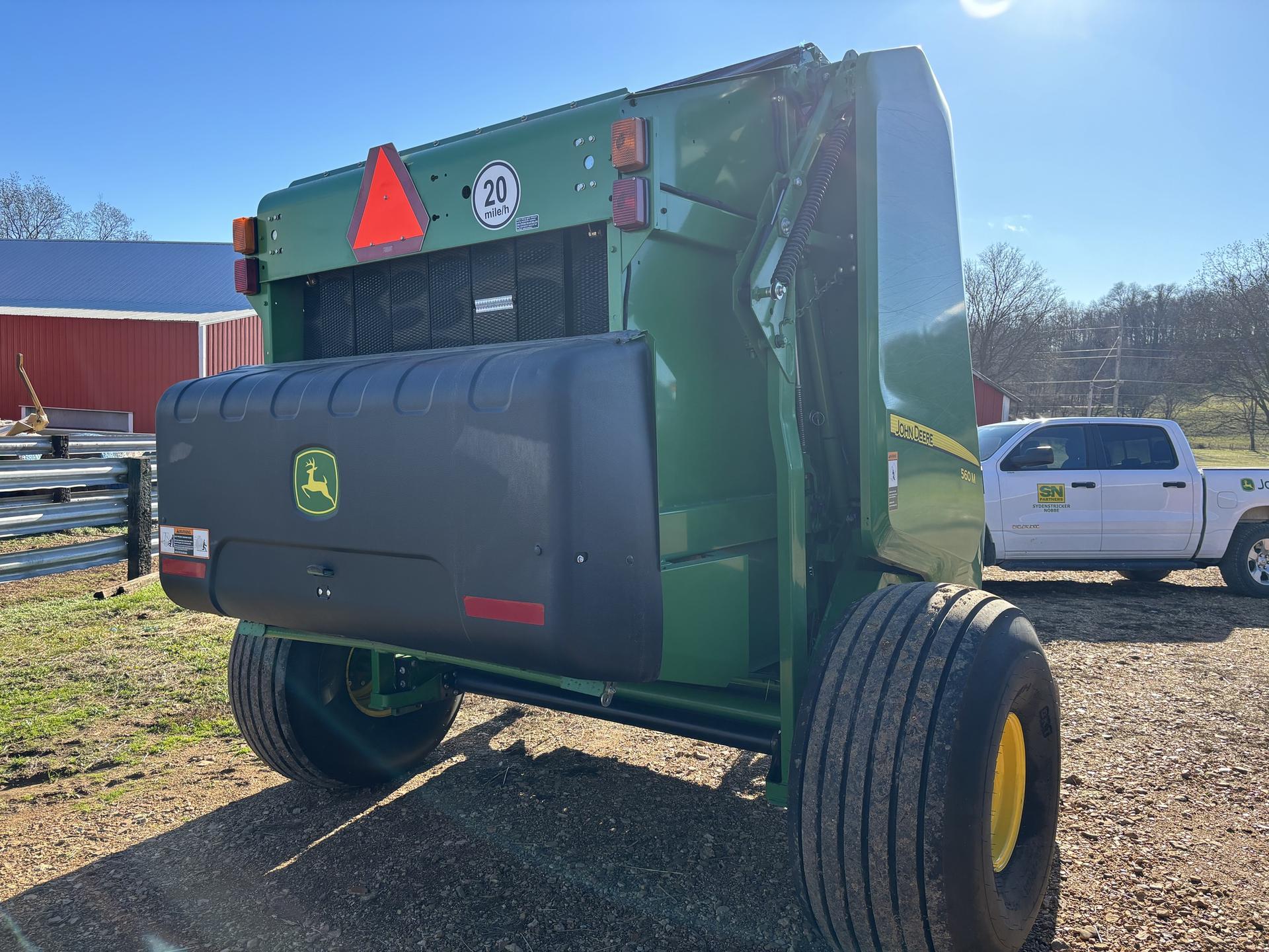 2022 John Deere 560M