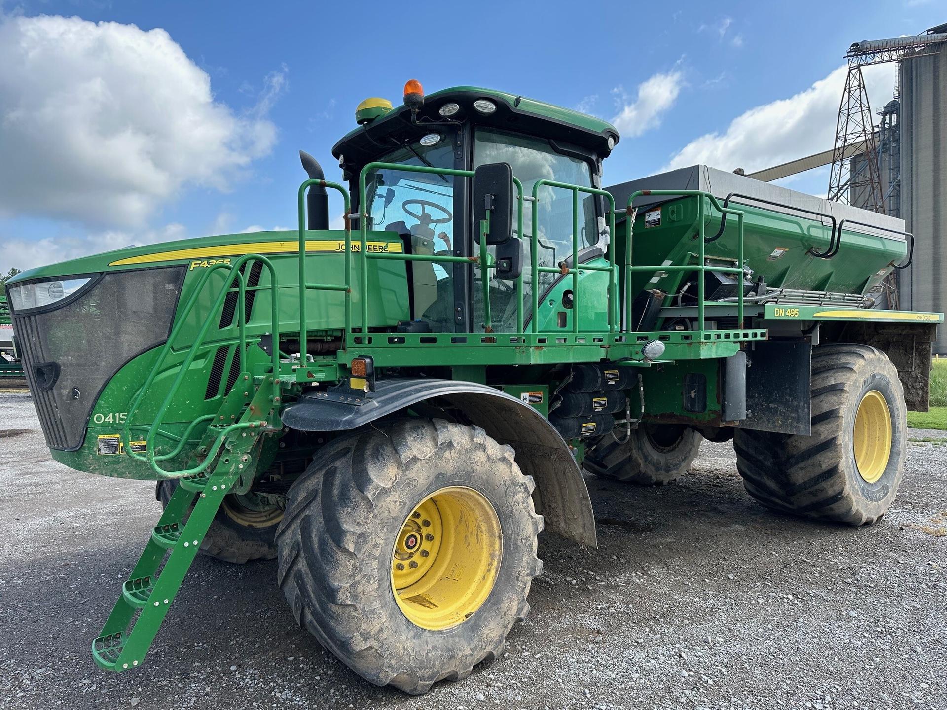 2019 John Deere F4365