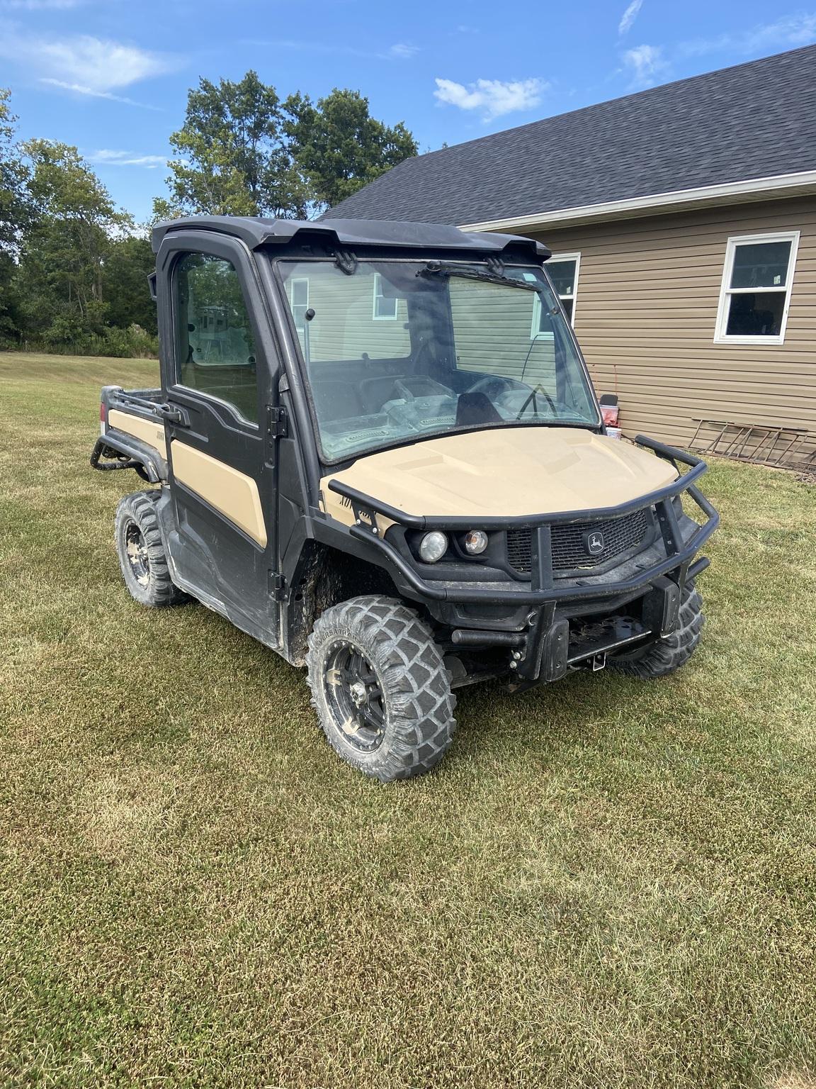 2022 John Deere XUV 835M