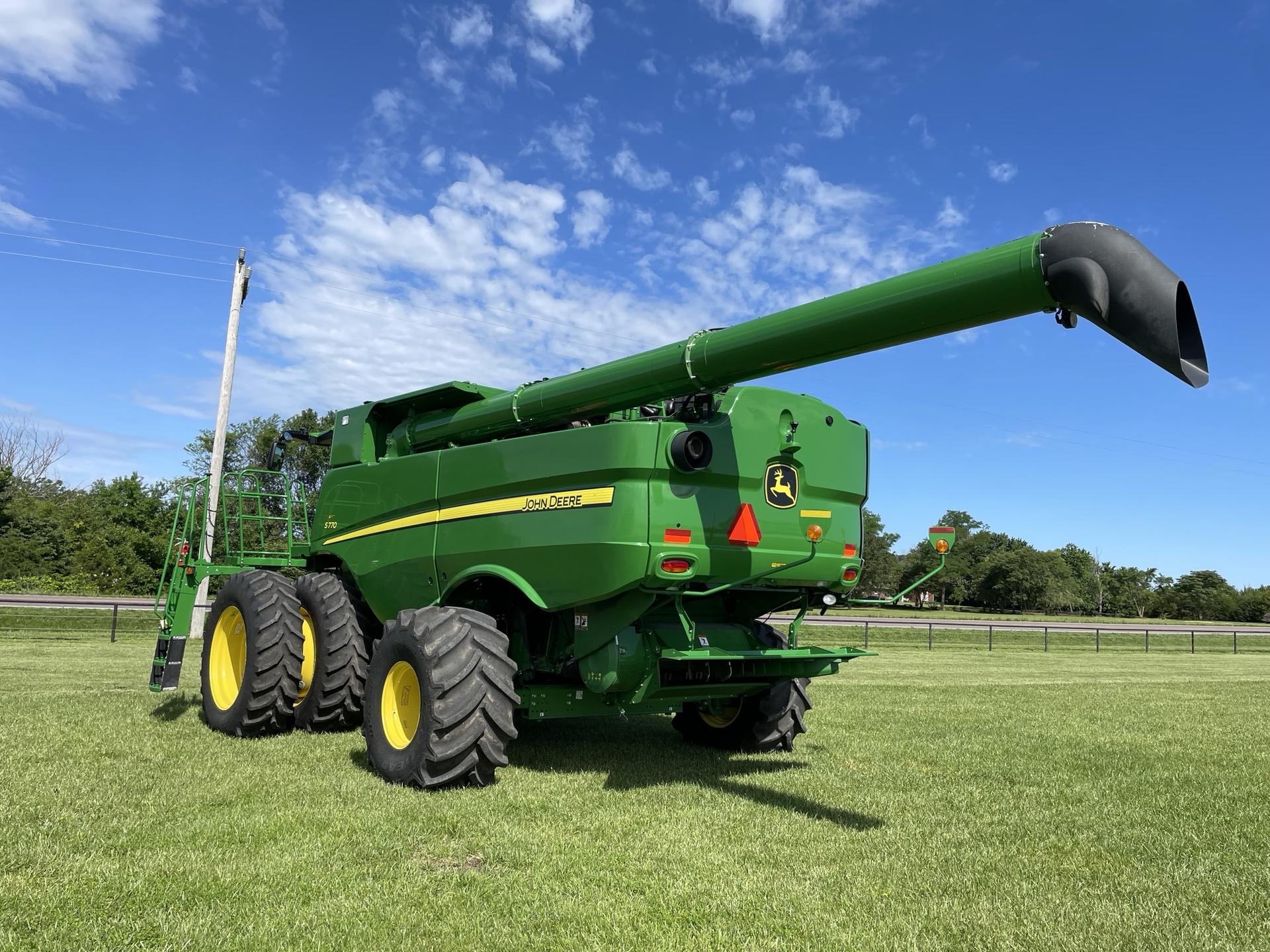 2023 John Deere S770