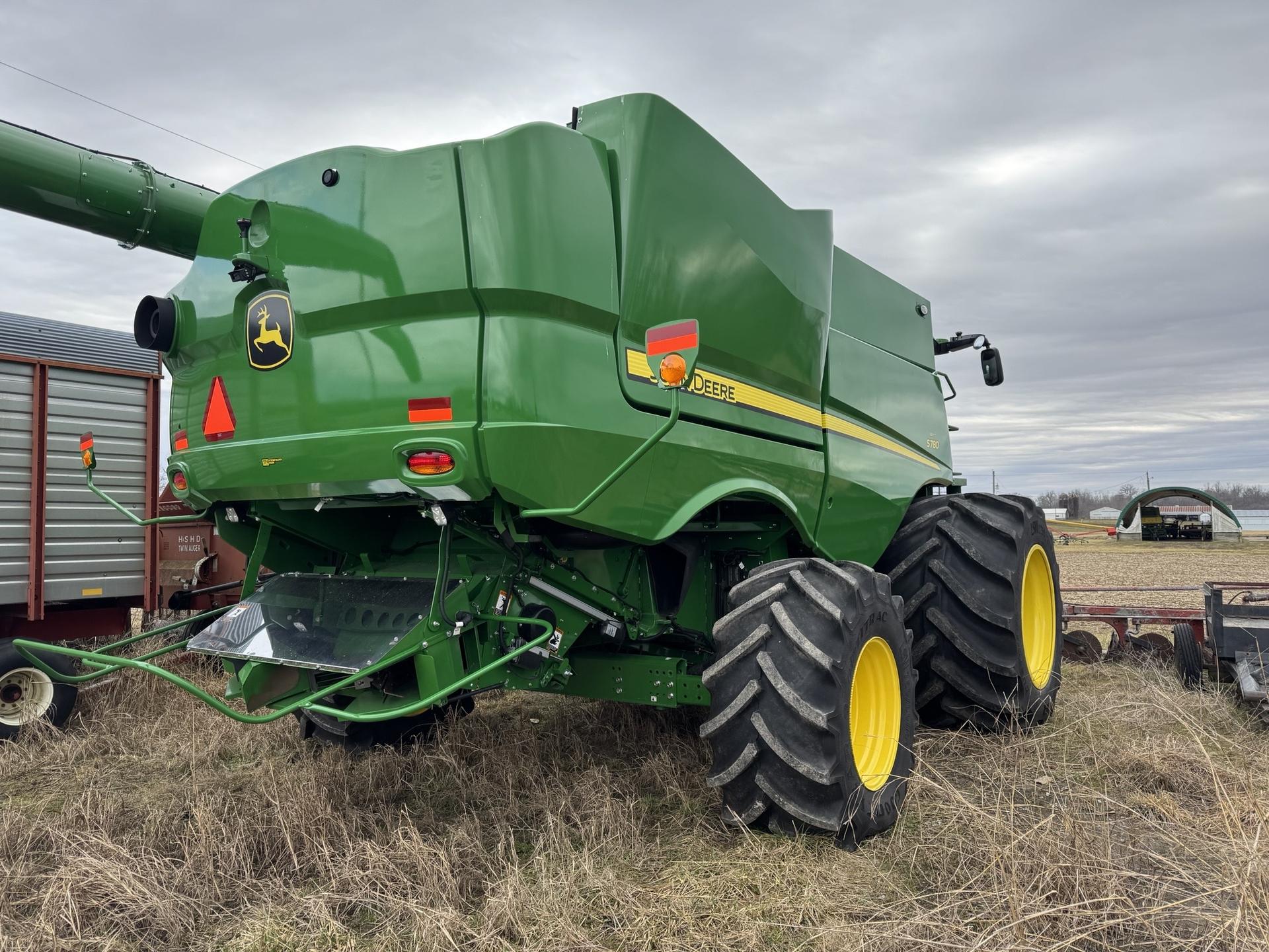 2024 John Deere S780 Image