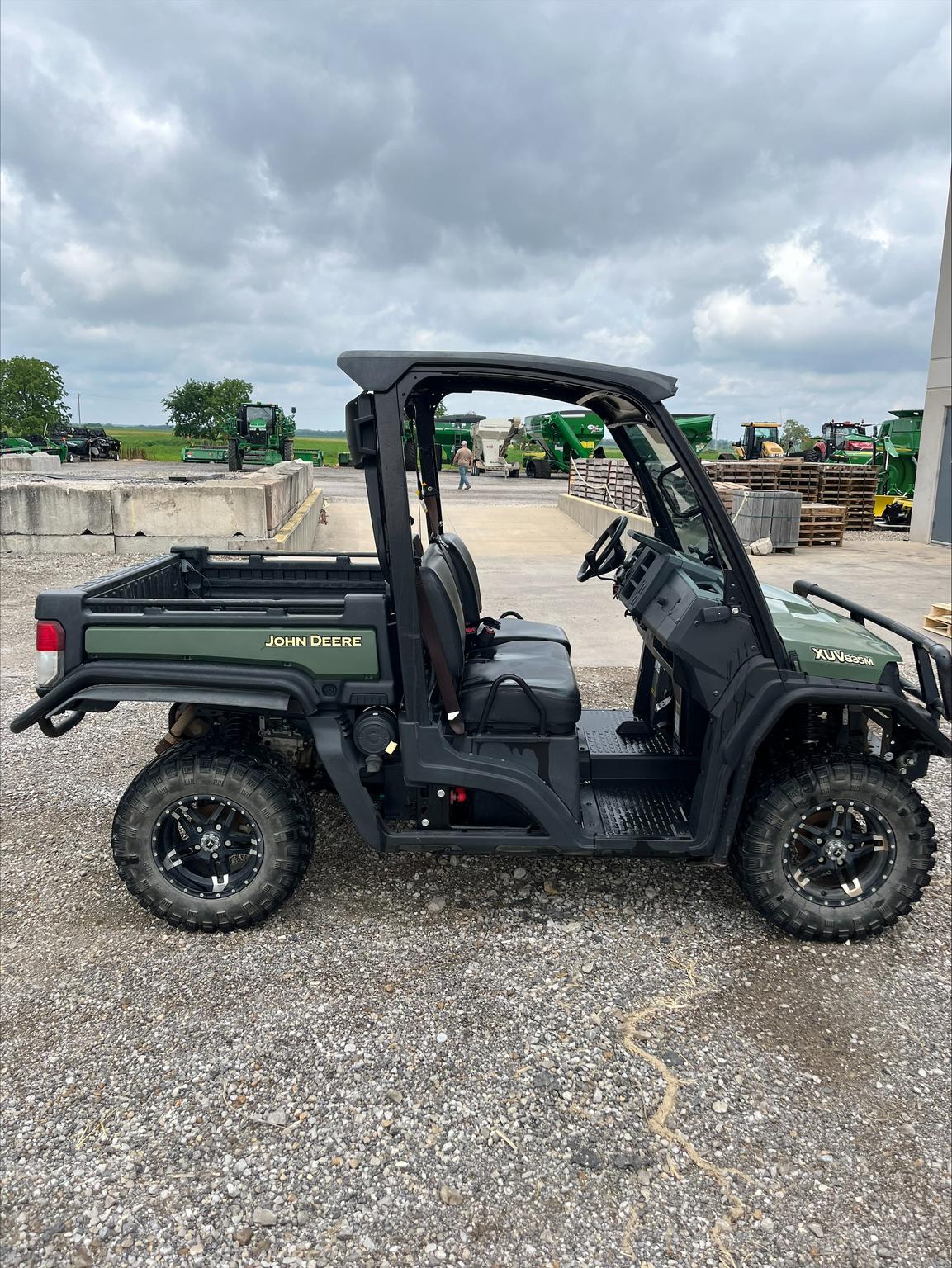 2019 John Deere XUV 835M