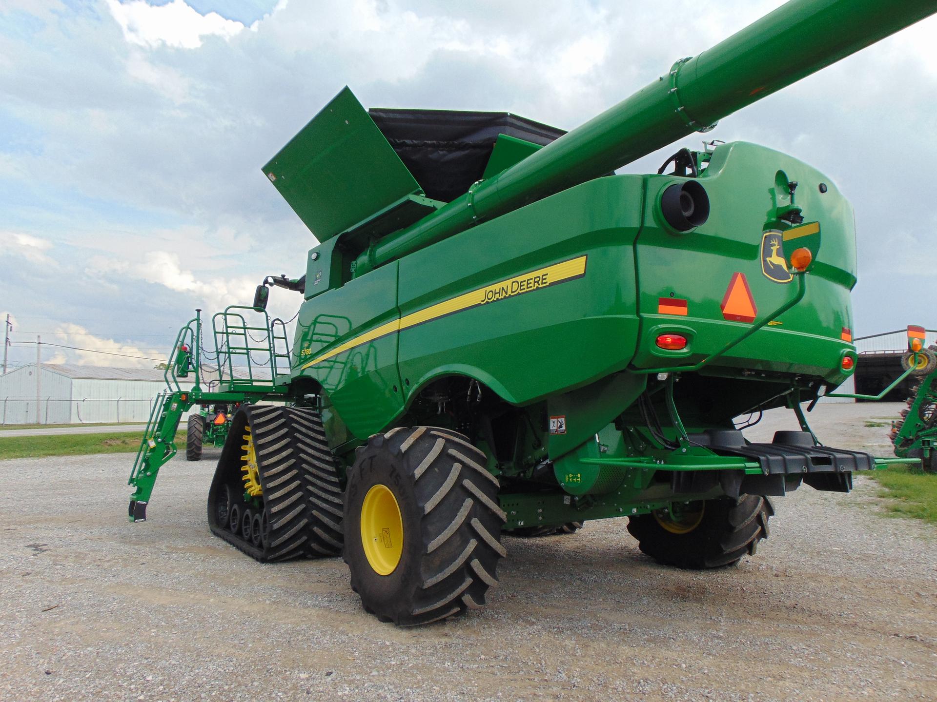 2022 John Deere S780