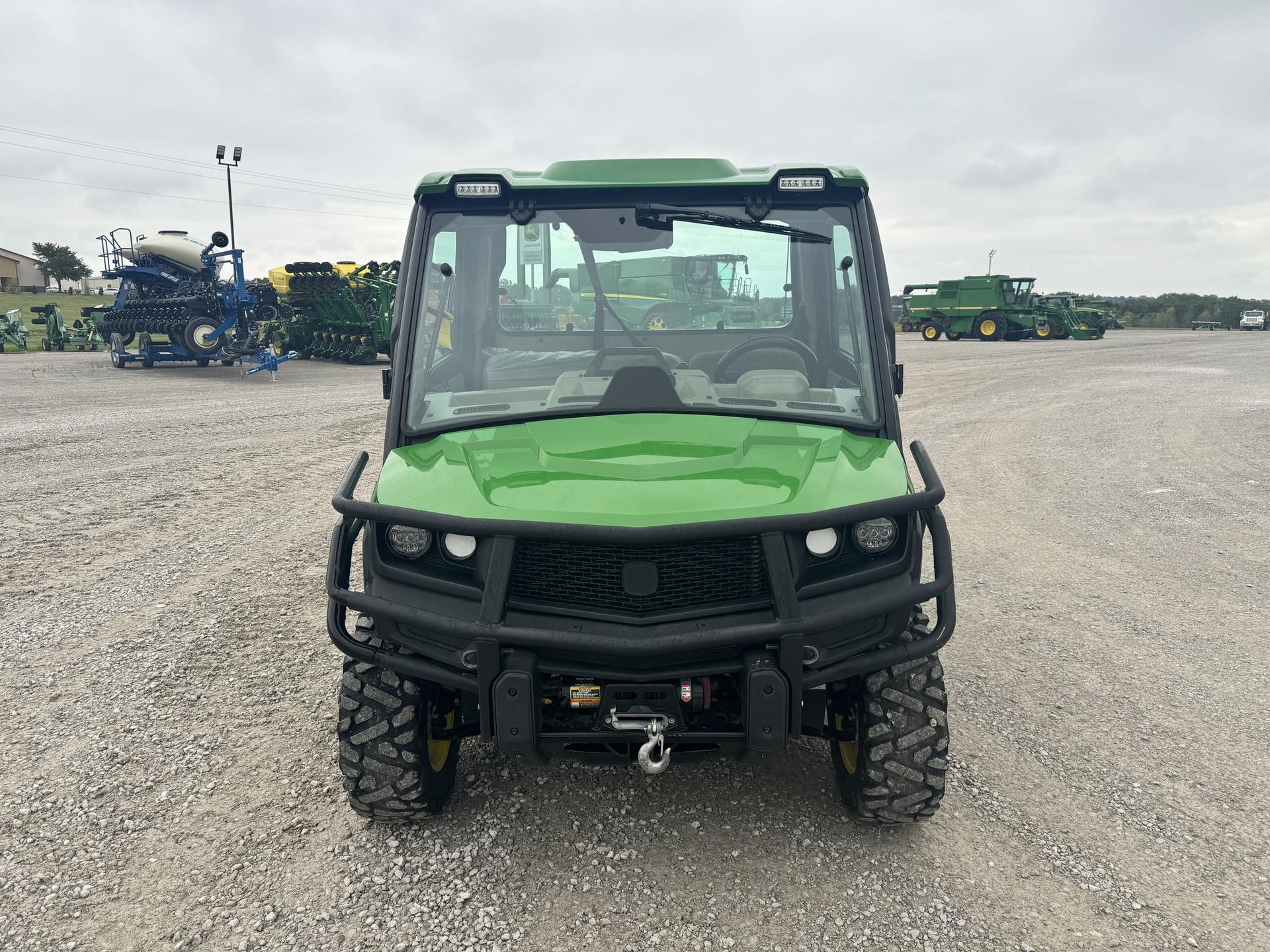 2019 John Deere XUV 835R