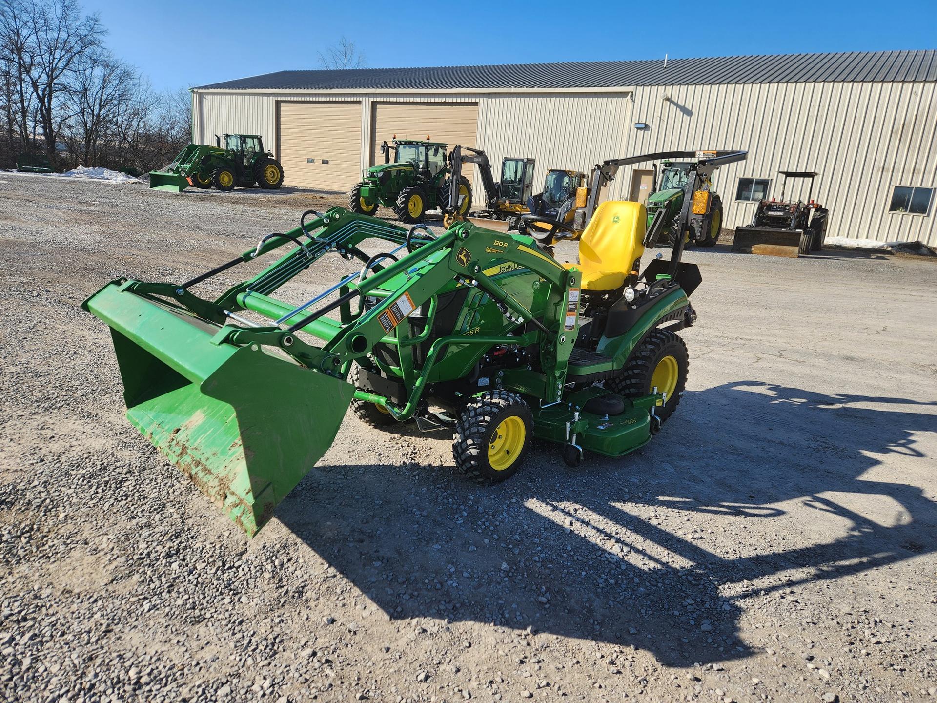 2024 John Deere 1025R Image