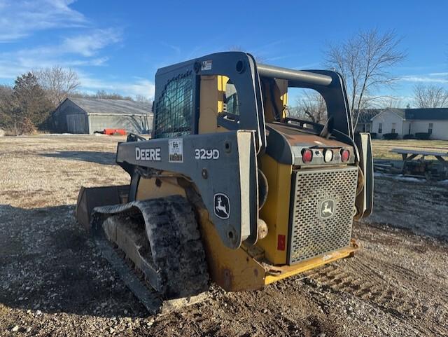 2010 John Deere 329D Image