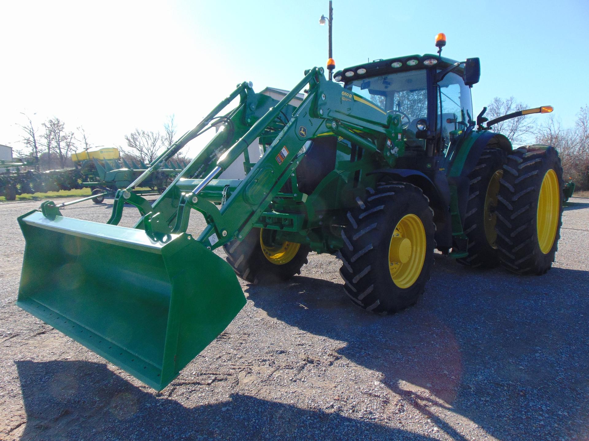 2023 John Deere 6R 175