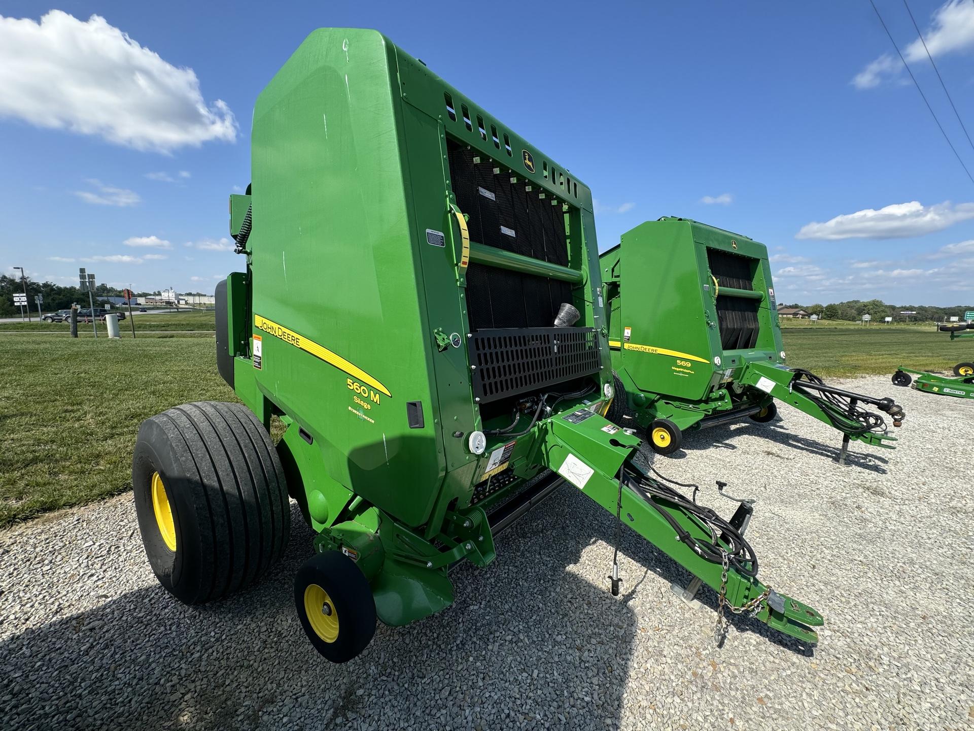 2018 John Deere 560M