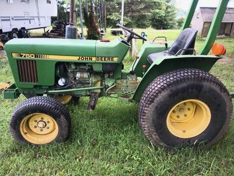 1986 John Deere 750