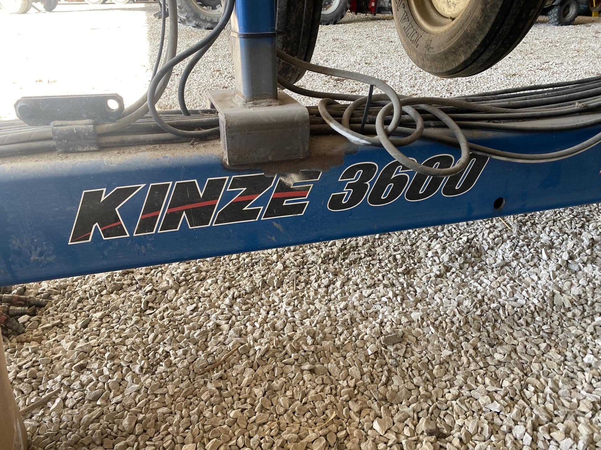 2014 Kinze 3600