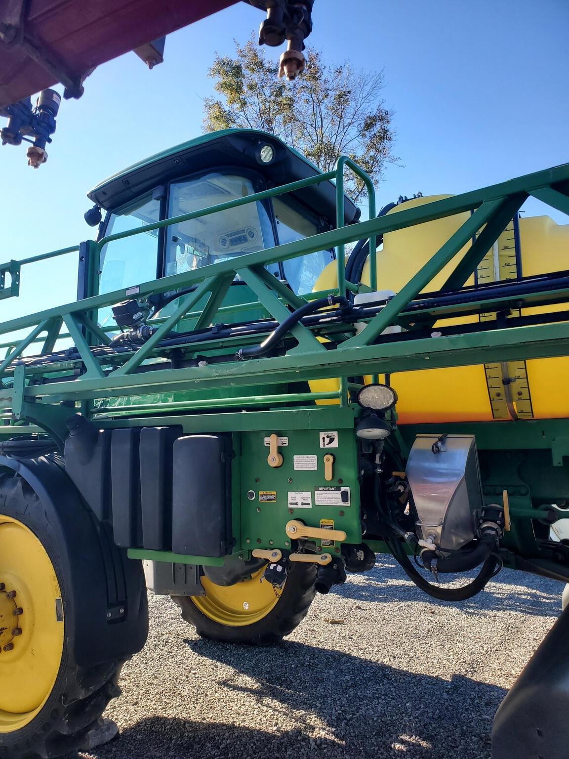 2012 John Deere 4630