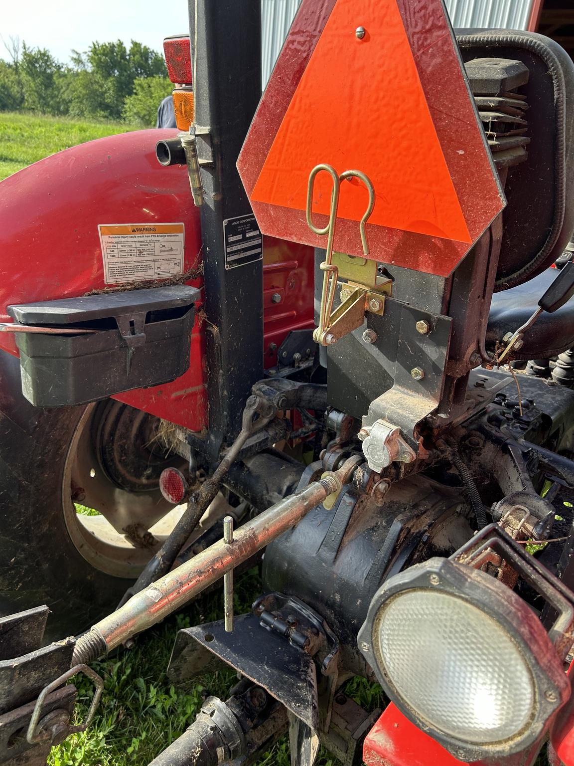 2006 Massey Ferguson 533