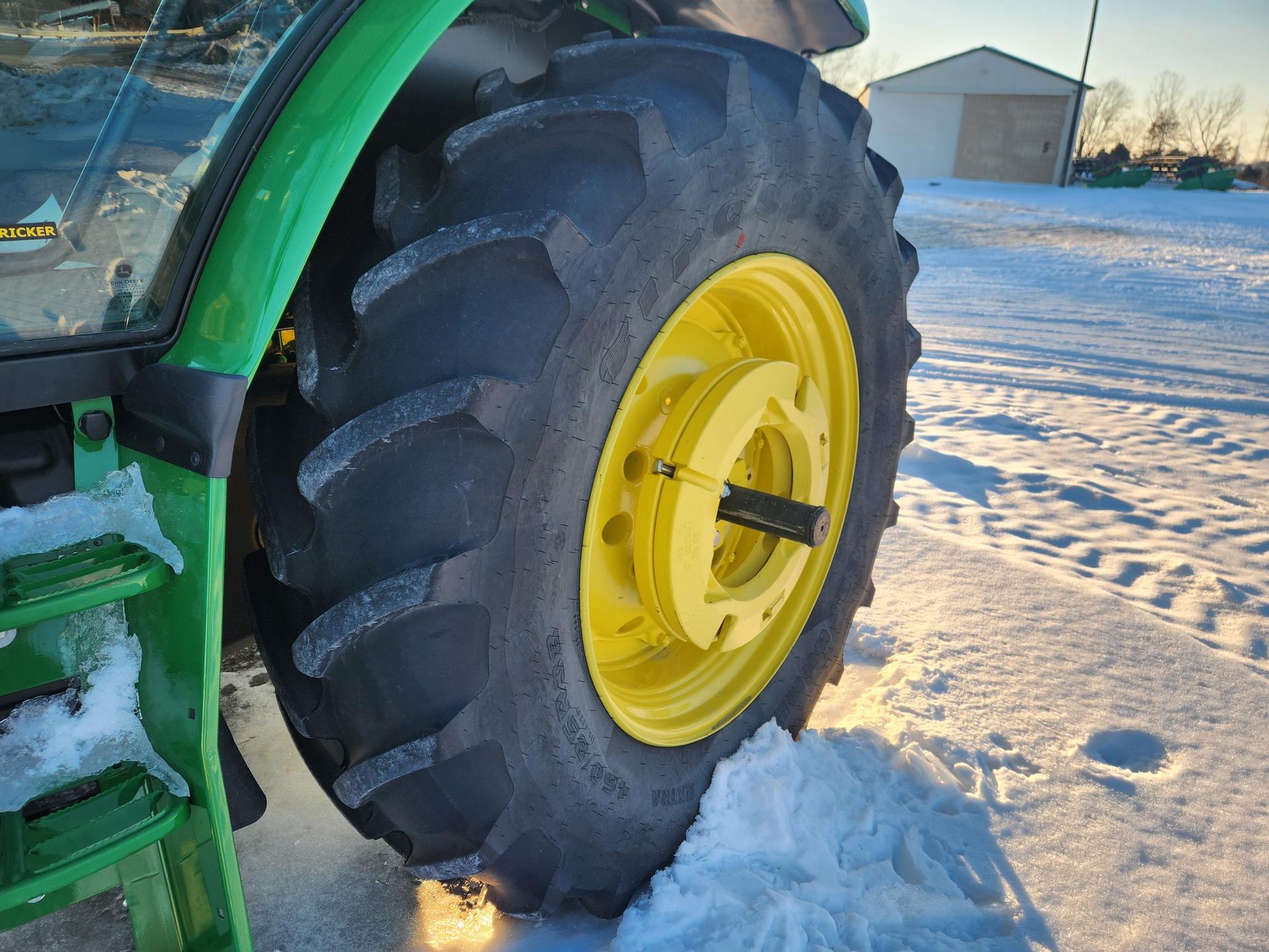 2023 John Deere 6R 130 Image