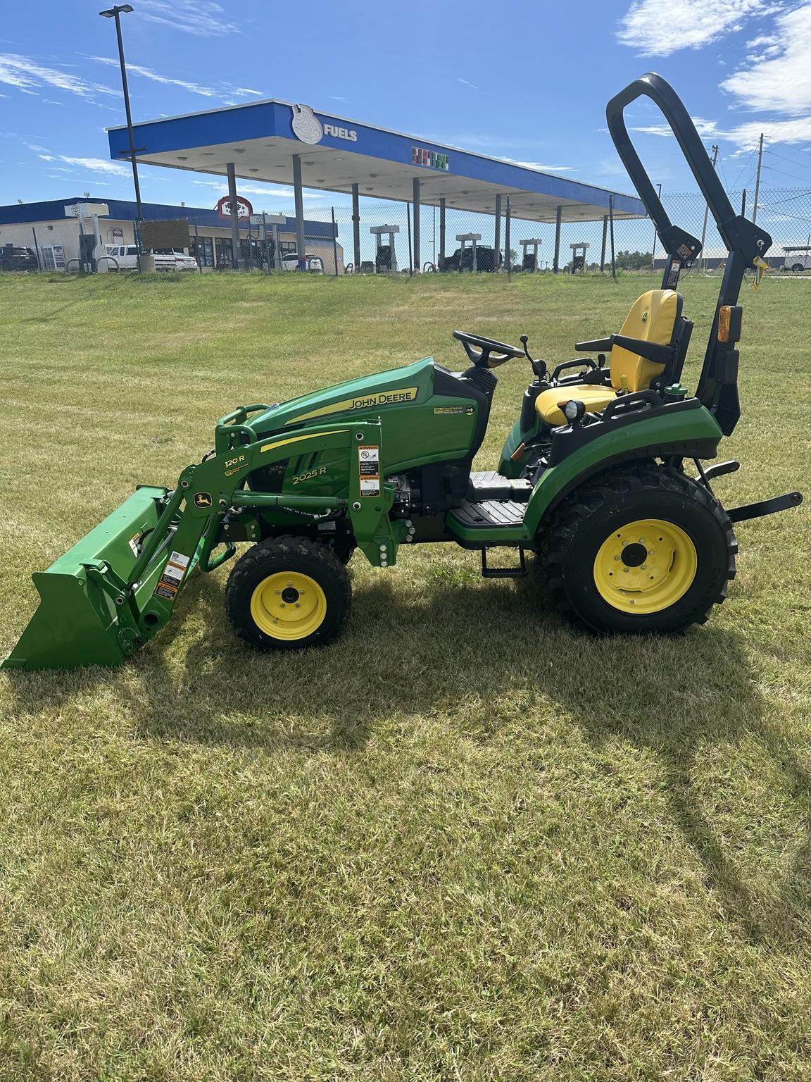 2024 John Deere 2025R