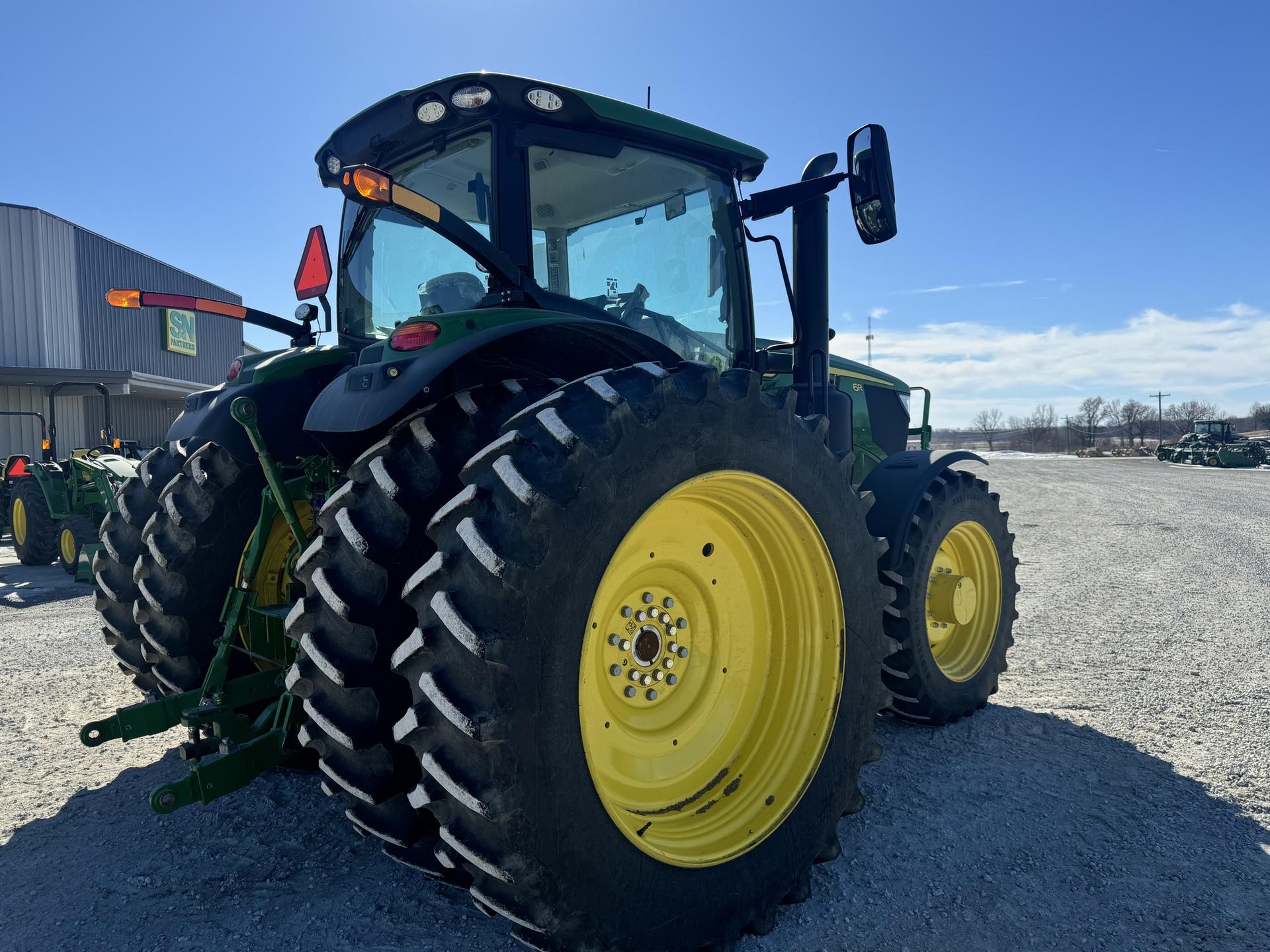 2023 John Deere 6R 175 Image