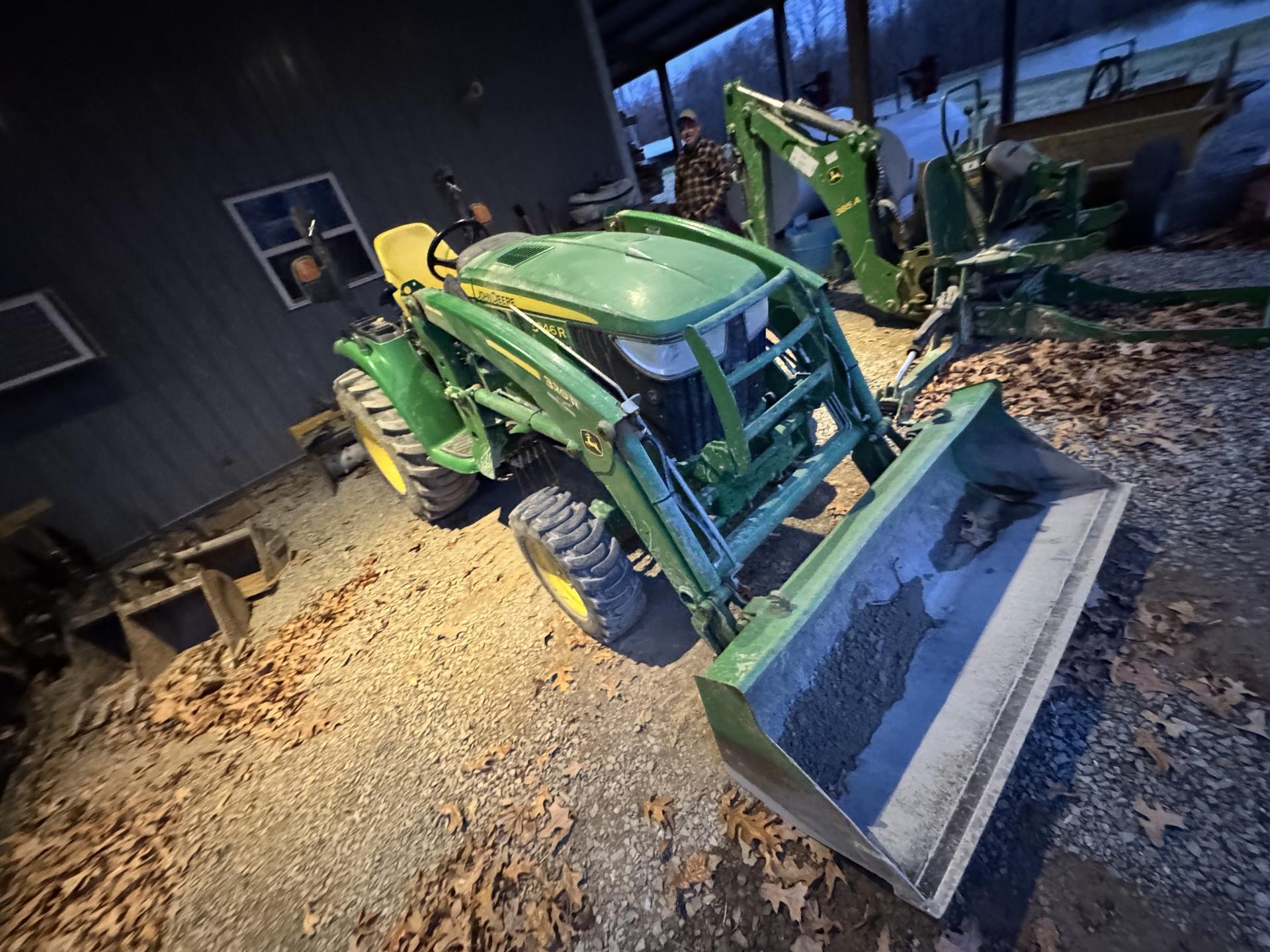 2019 John Deere 3046R Image