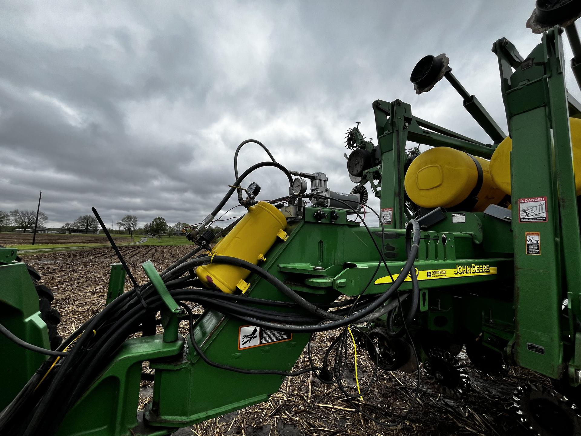 2003 John Deere 1790