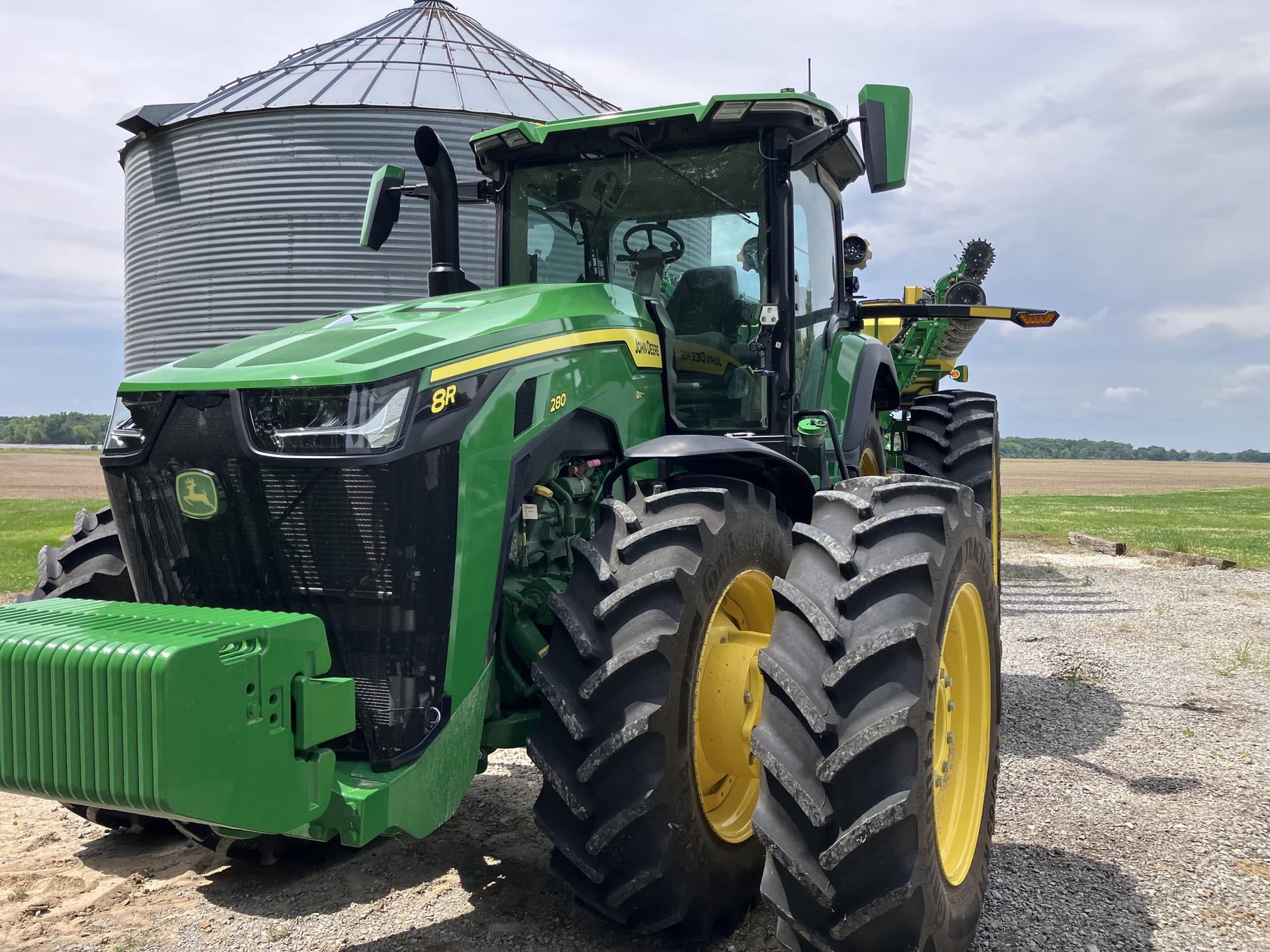 2024 John Deere 8R 280