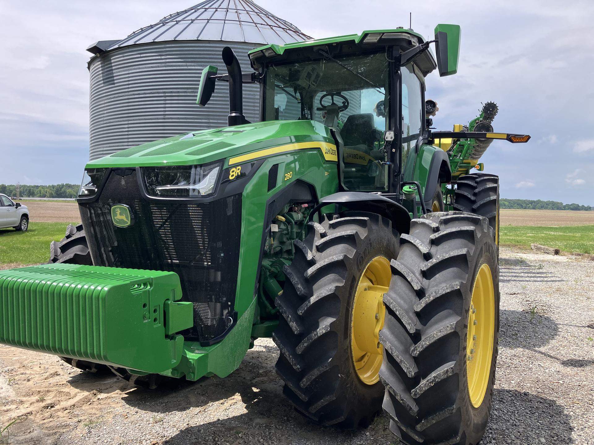 2024 John Deere 8R 280