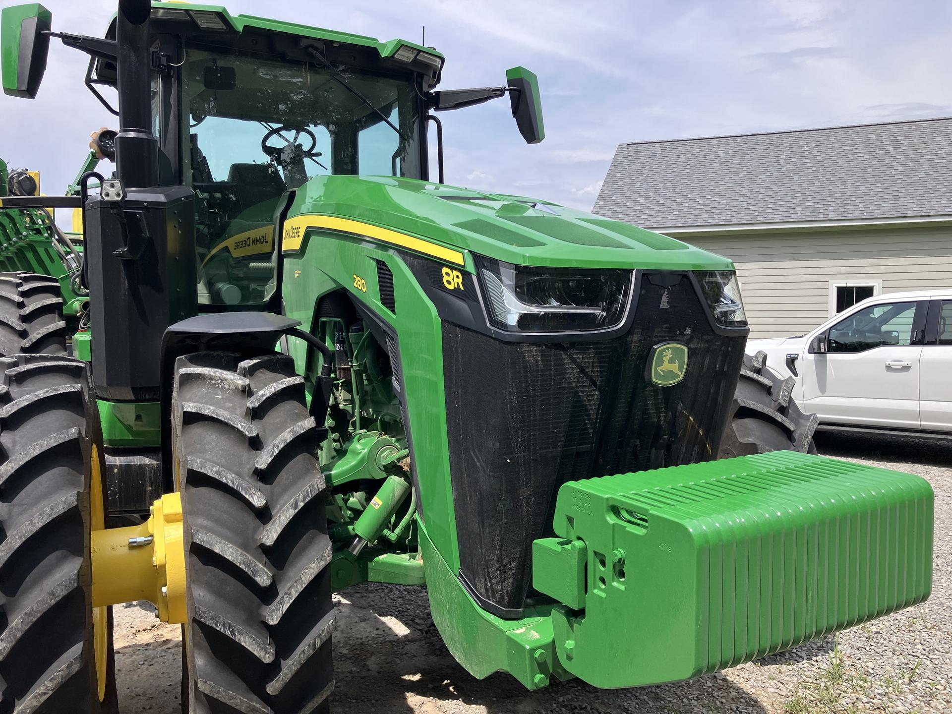 2024 John Deere 8R 280