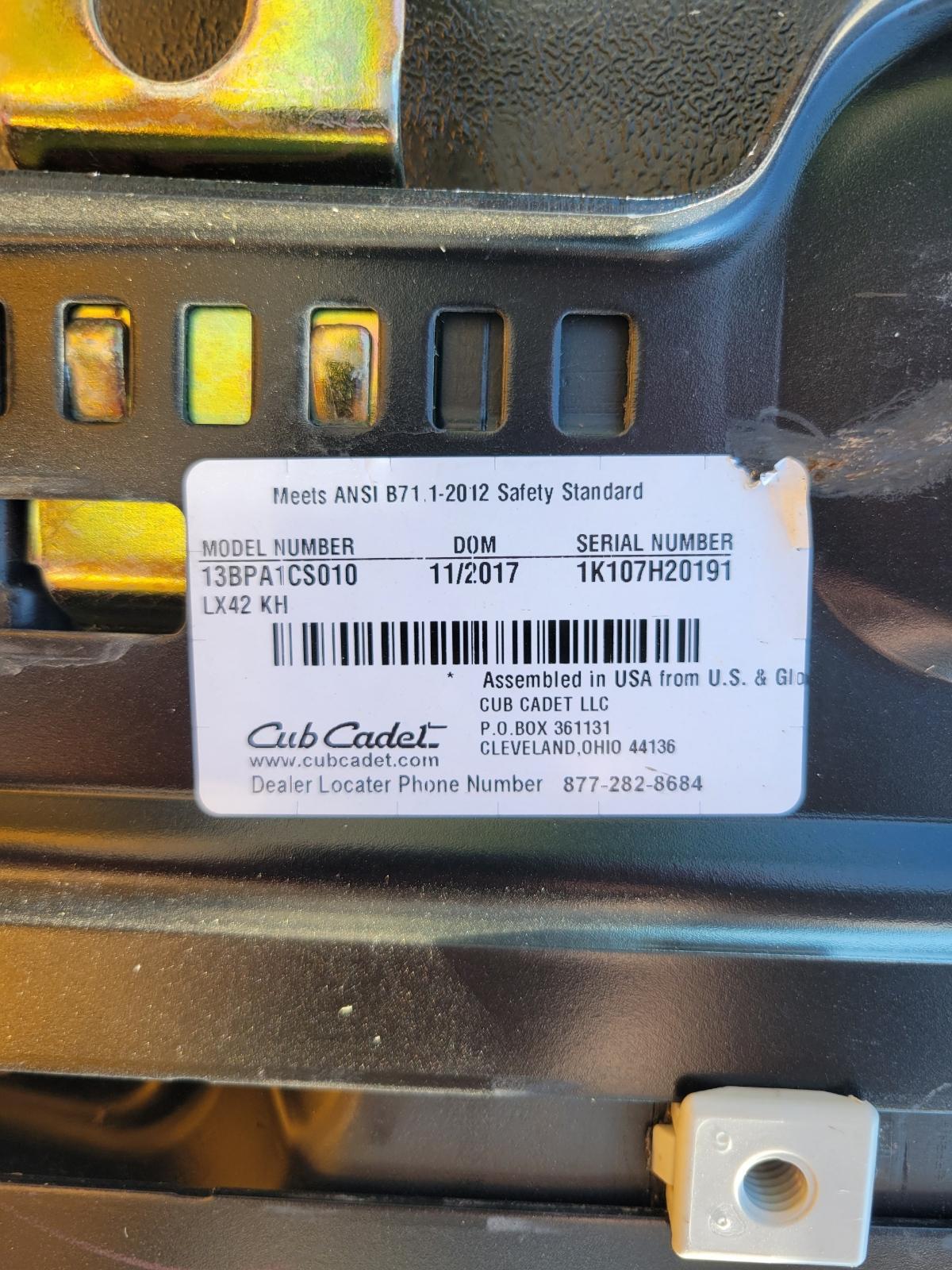 2017 Cub Cadet LX42