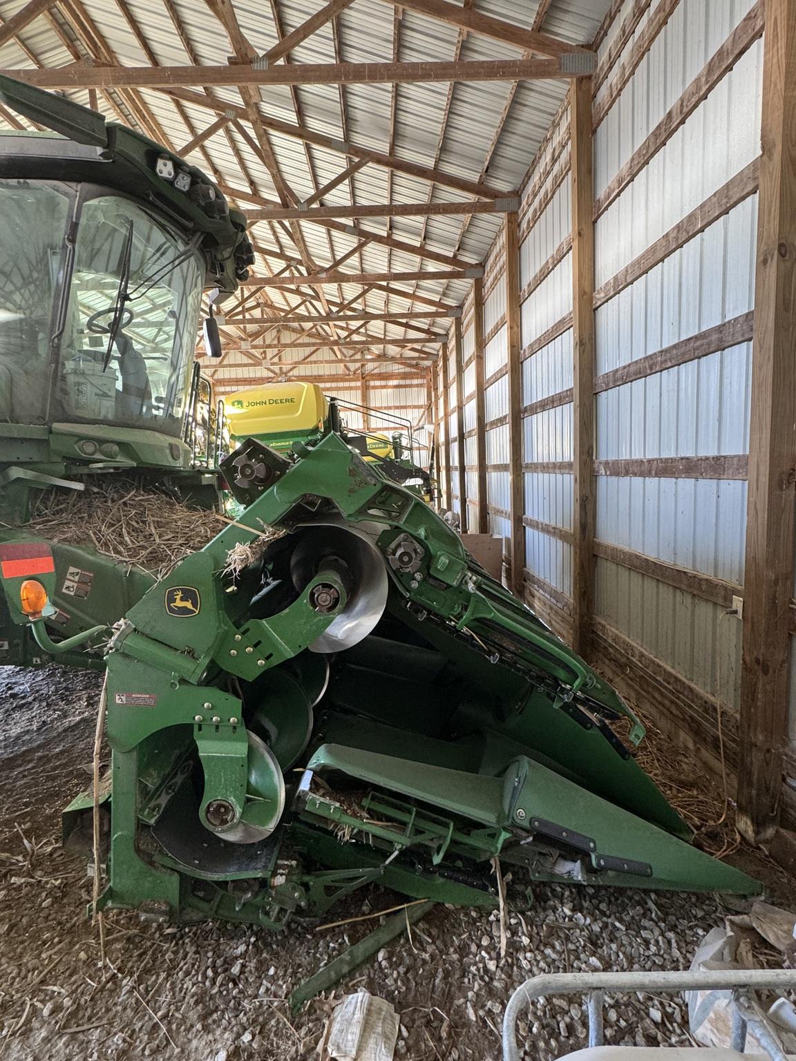 2018 John Deere 712FC