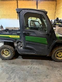 2021 John Deere XUV 835M Image