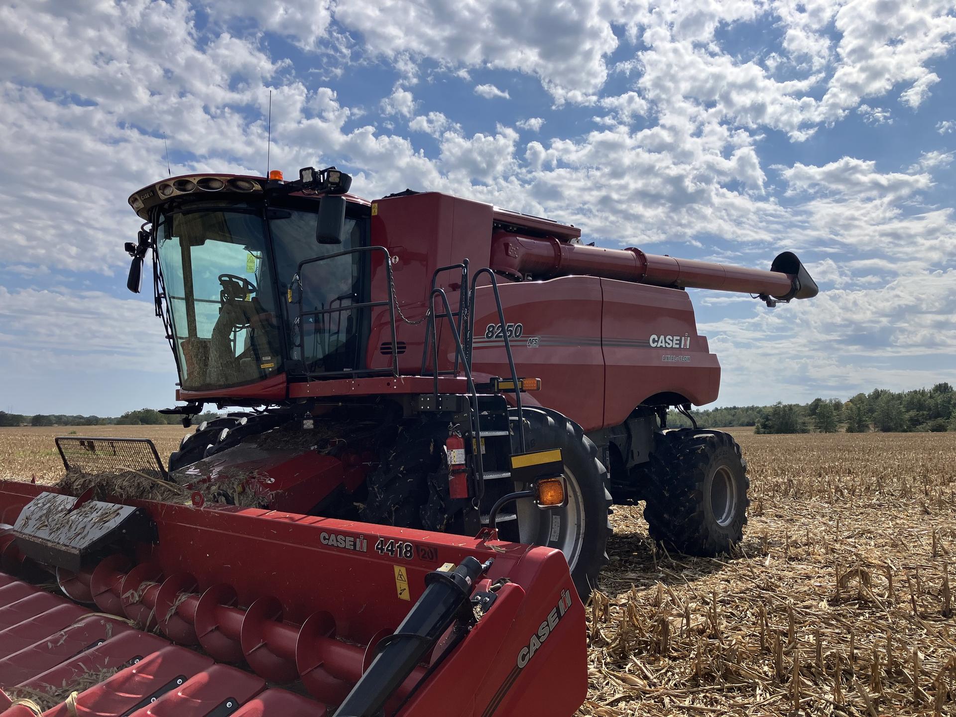 2023 Case IH 8250