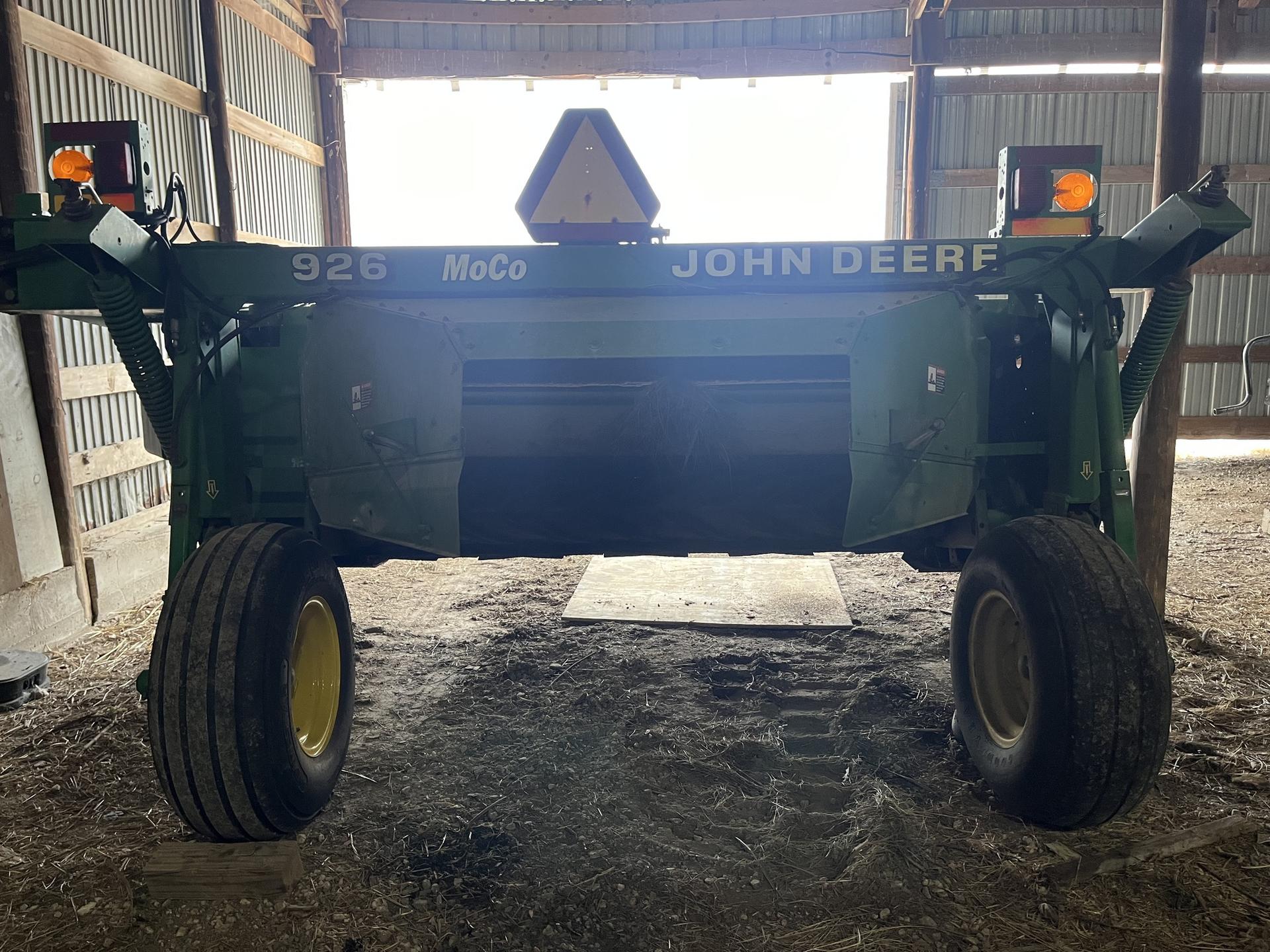 2001 John Deere 926