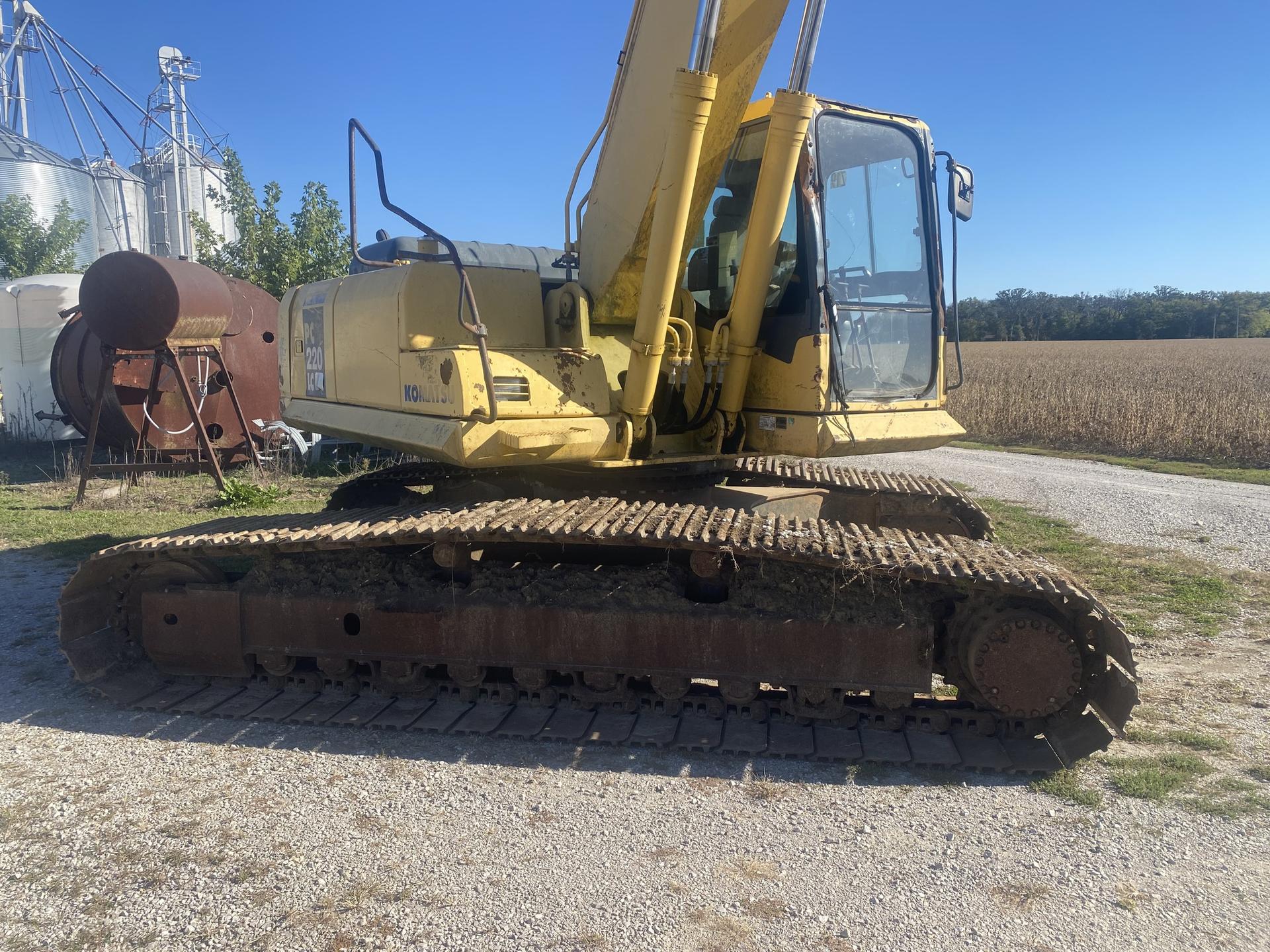 2004 Komatsu PC220LC