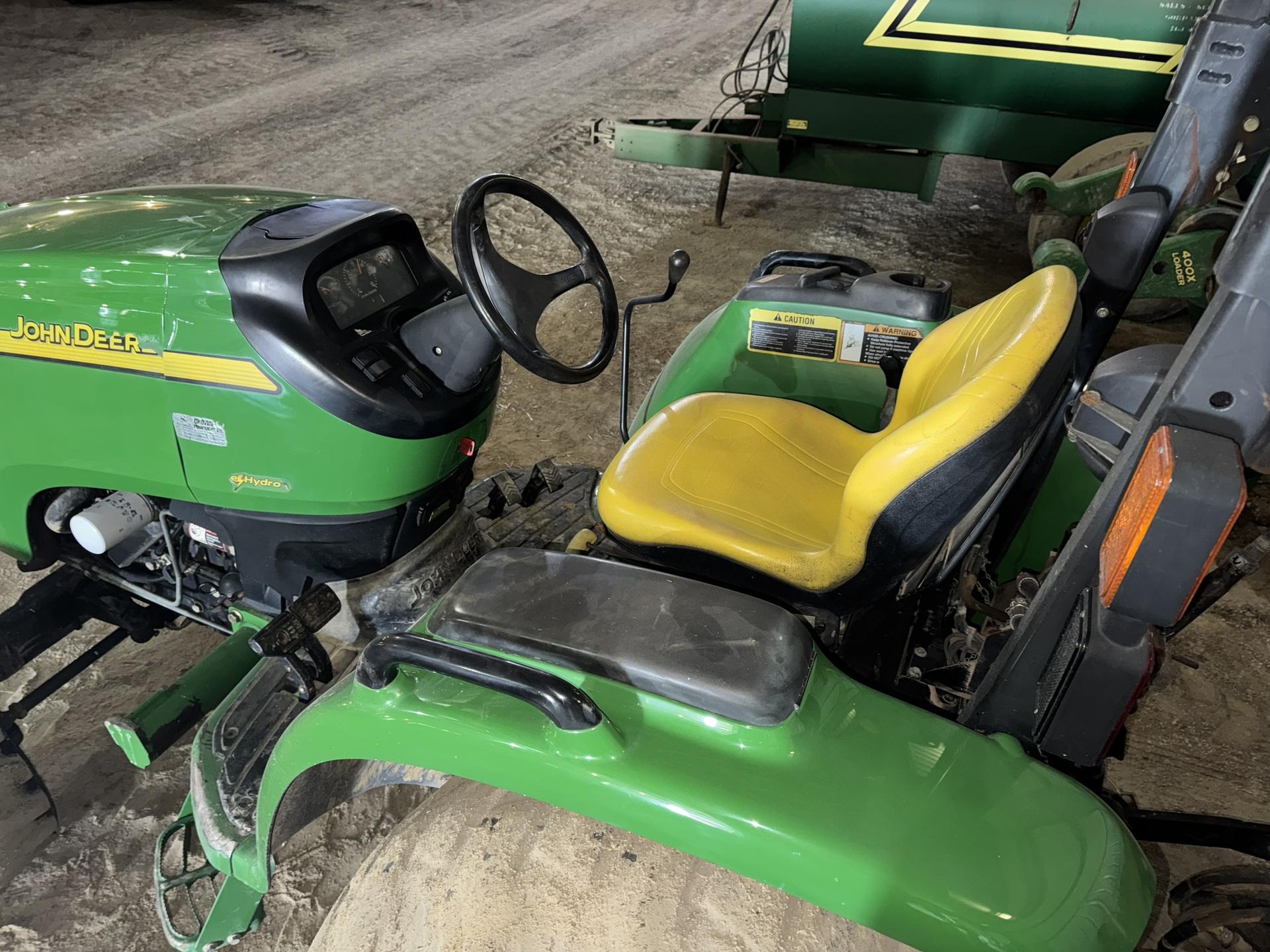 2005 John Deere 4720 Image