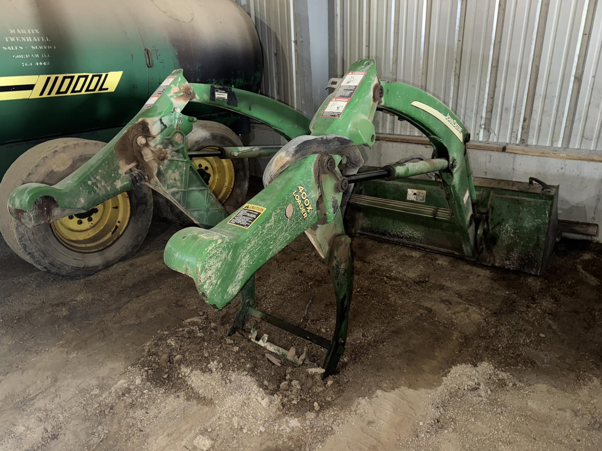 2005 John Deere 4720 Image