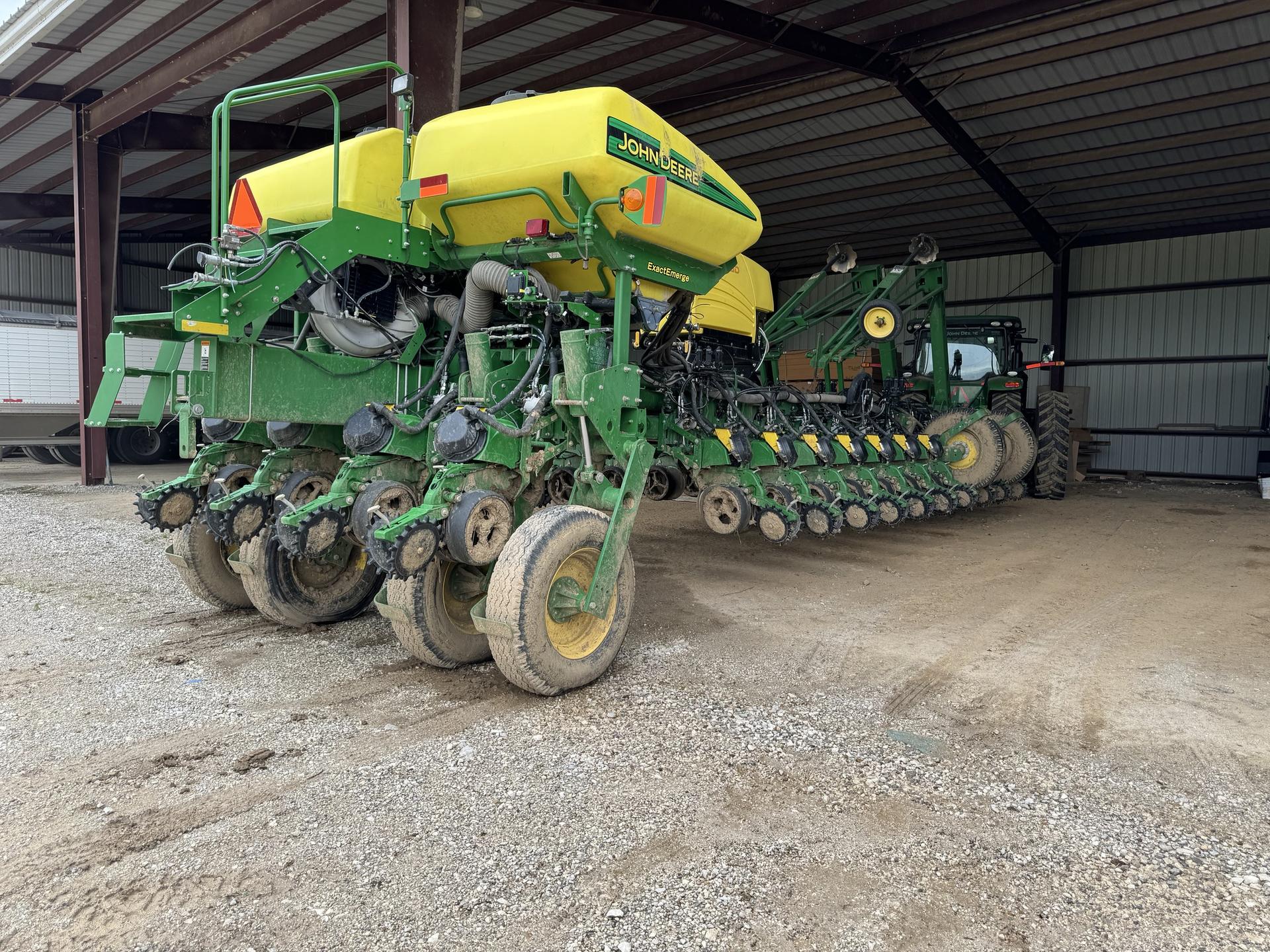 2014 John Deere 1770NT