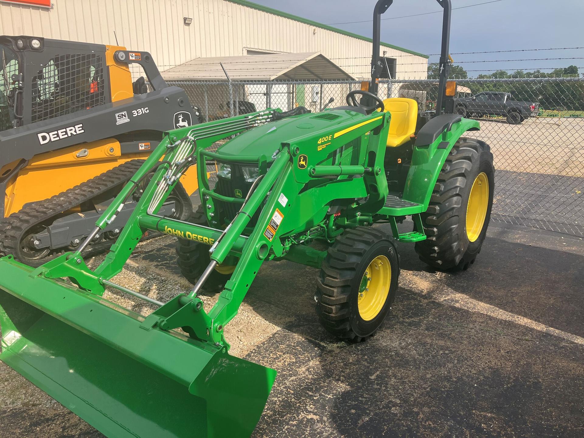 2024 John Deere 4044M