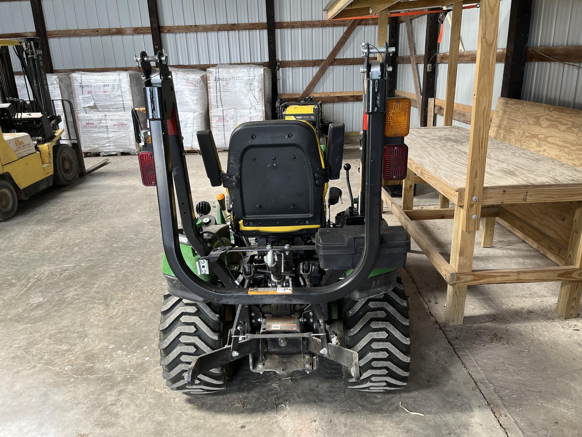 2023 John Deere 1025R